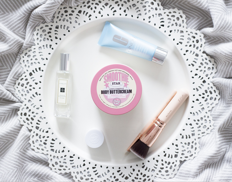 5 Current Beauty Essentials 