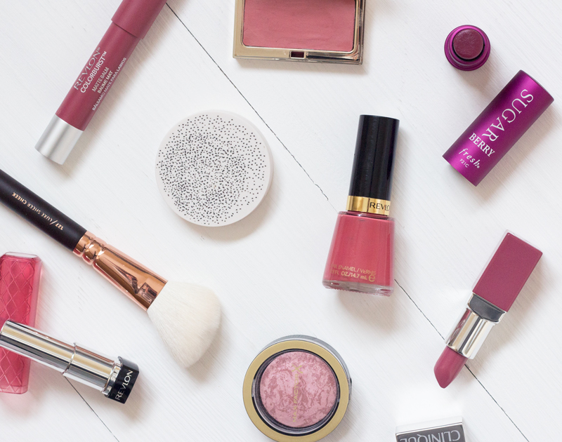 The Best Vintage Pinks & Berries 