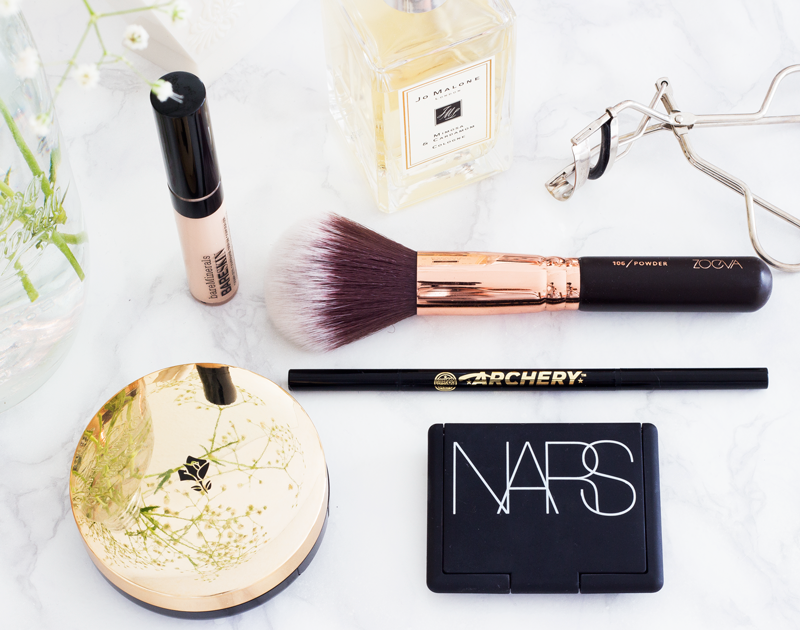 A Low-Key Weekend Makeup Menu 