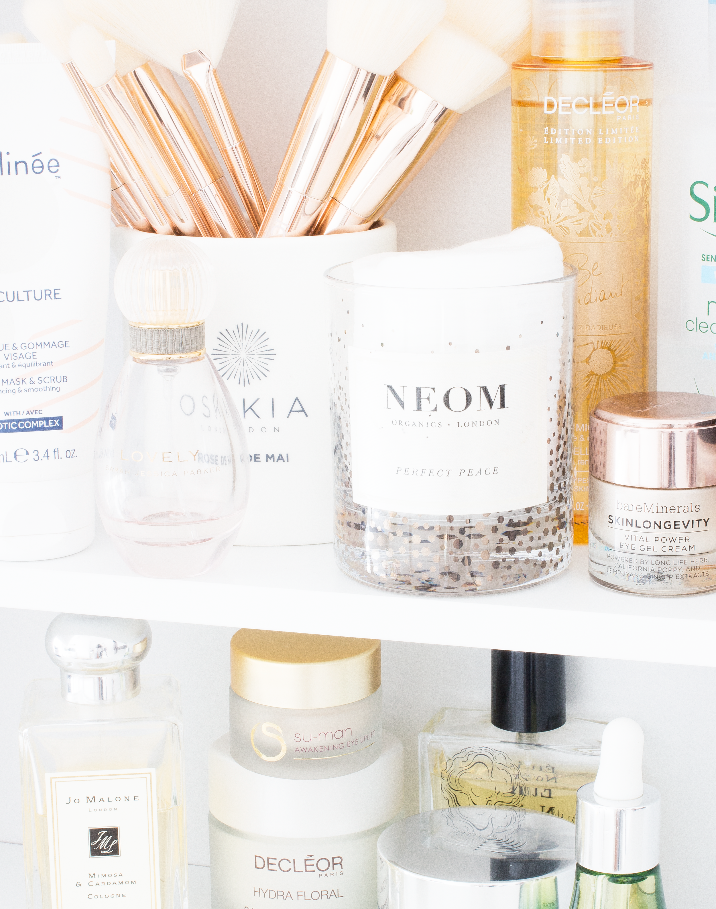 3 Cleansers To Use In The Shower In A Rush 