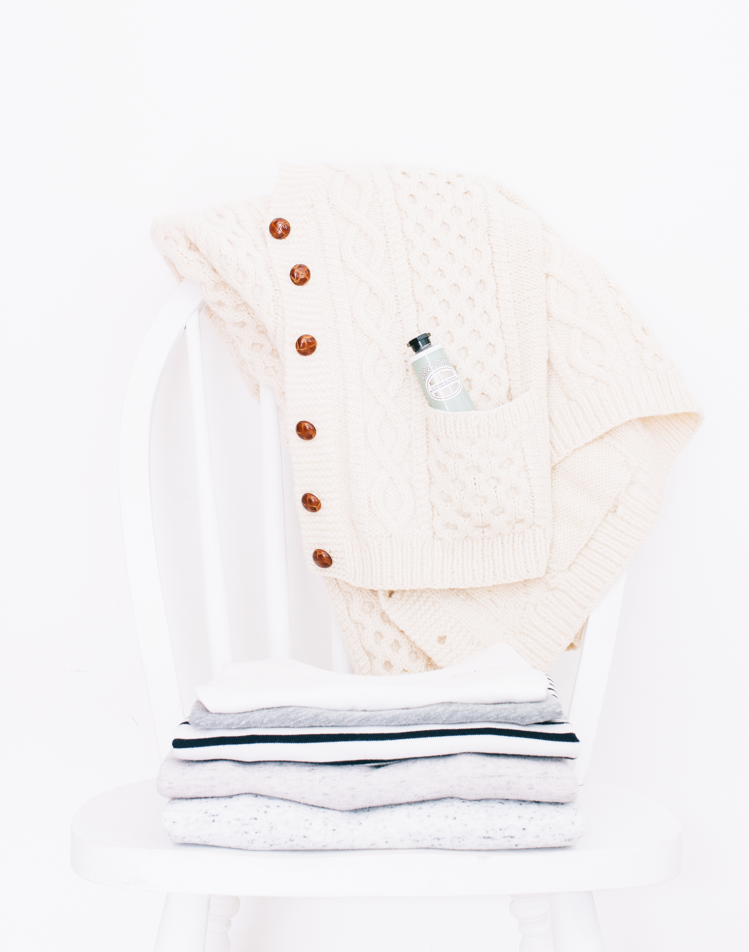 5 Loungewear Essentials 