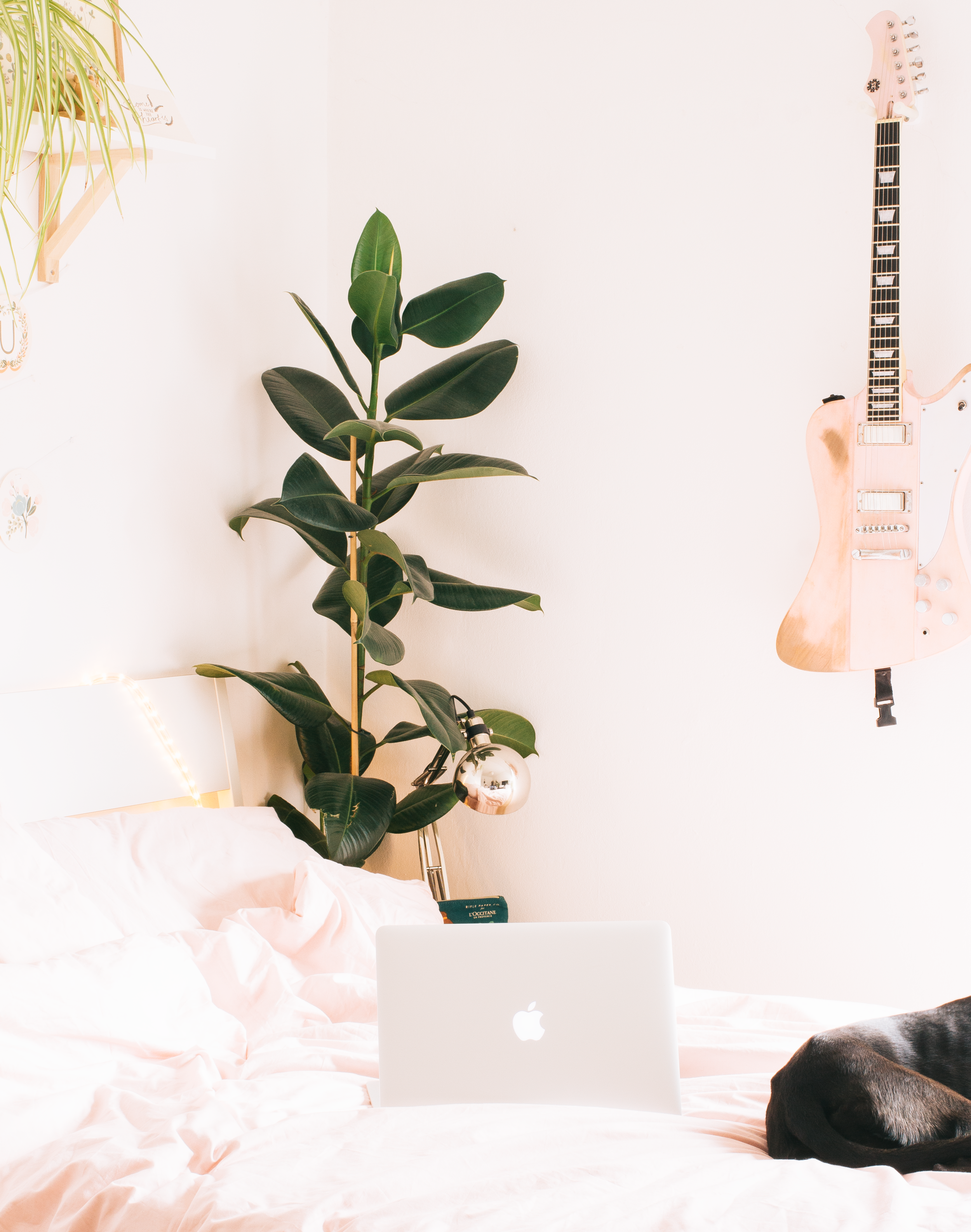 Things To Read &amp; Listen To If You're Feeling Down About The Online World