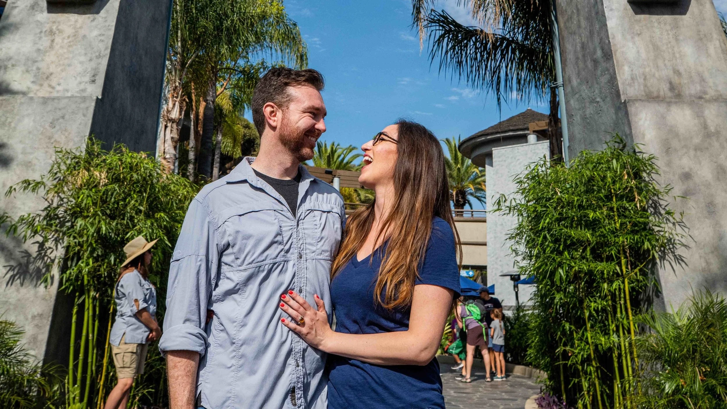 Record Holding Couple back at Universal Studios Hollywood to check out Jurassic World