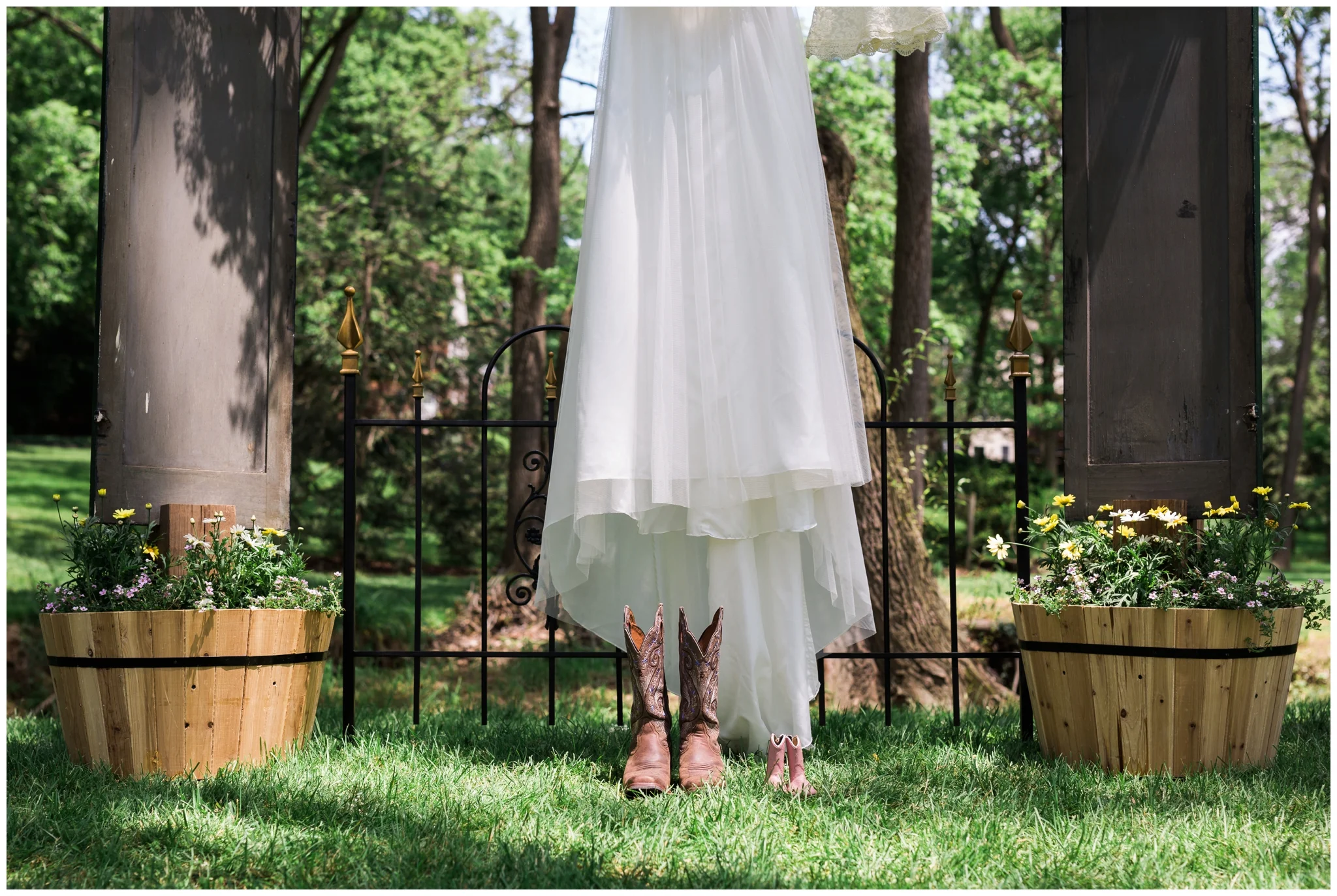 emily-grace-photography-elizabethtown-pa-rustic-chic-wedding