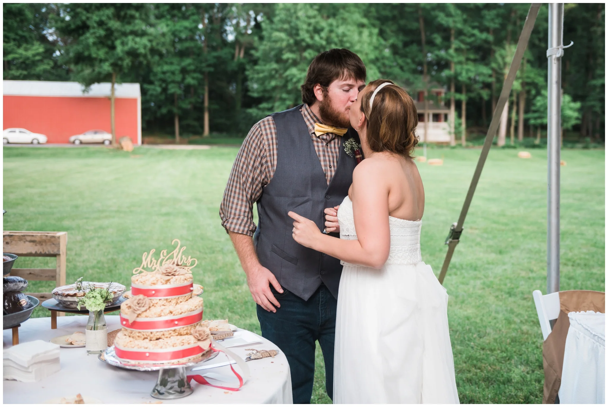 emily-grace-photography-elizabethtown-pa-rustic-chic-wedding