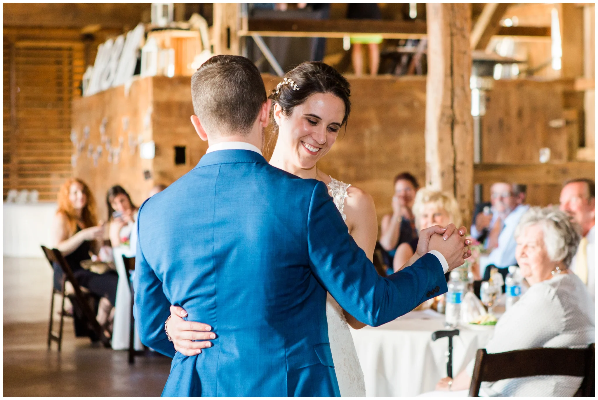 emily grace photography stoltzfus homestead and garden wedding