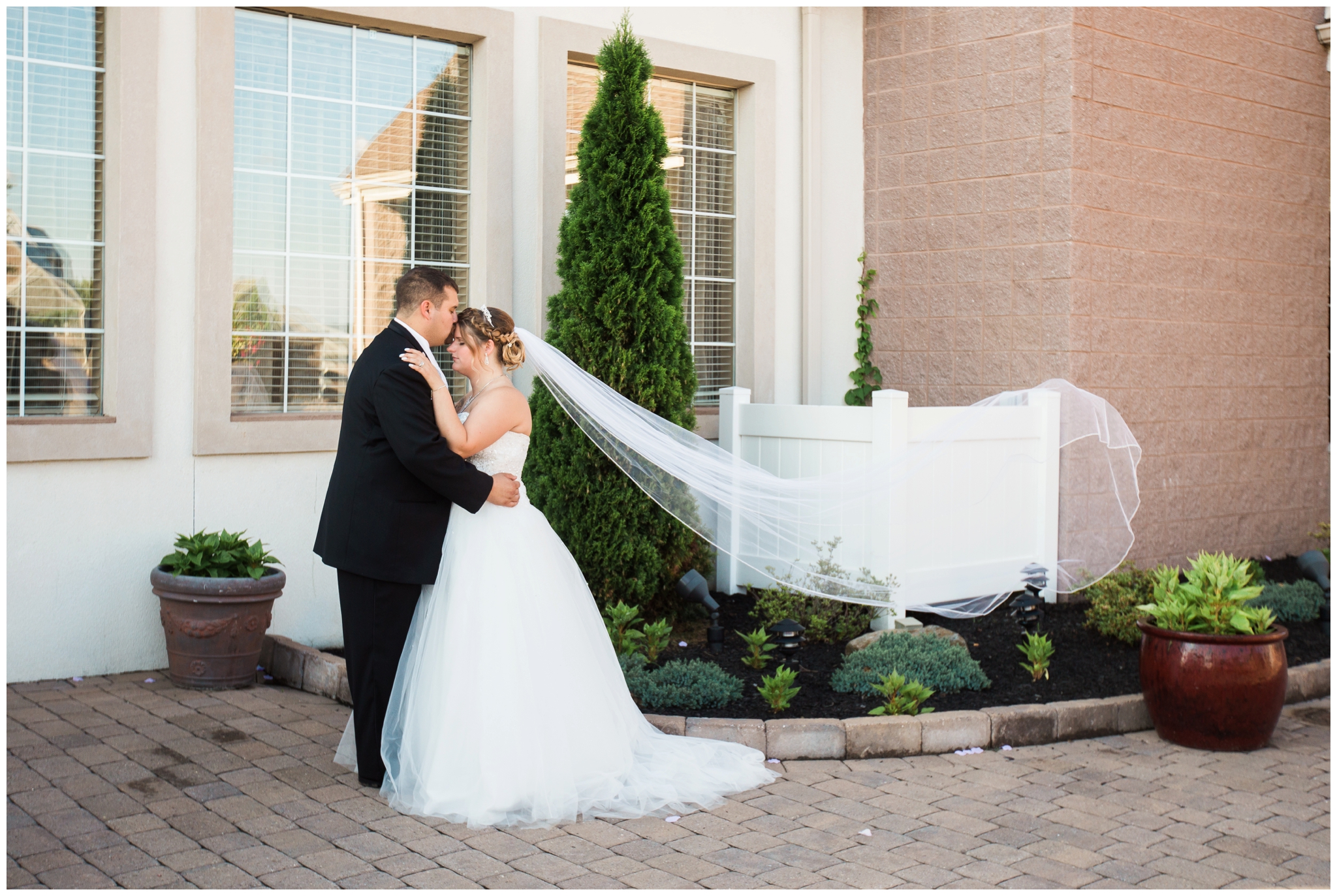 emily grace photography lancaster pa wedding photographer moonstone manor wedding 