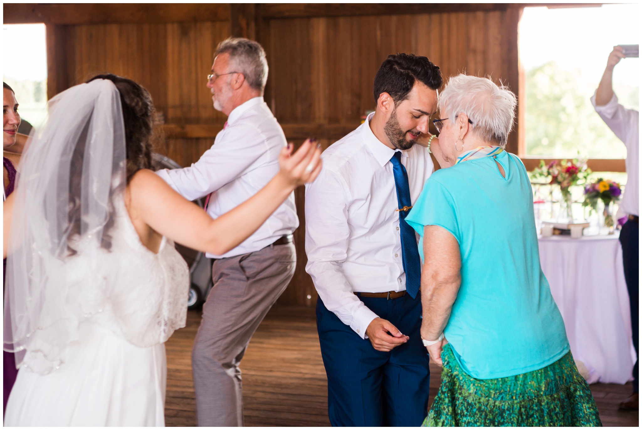 emily grace photography, lancaster pa - lakefield weddings