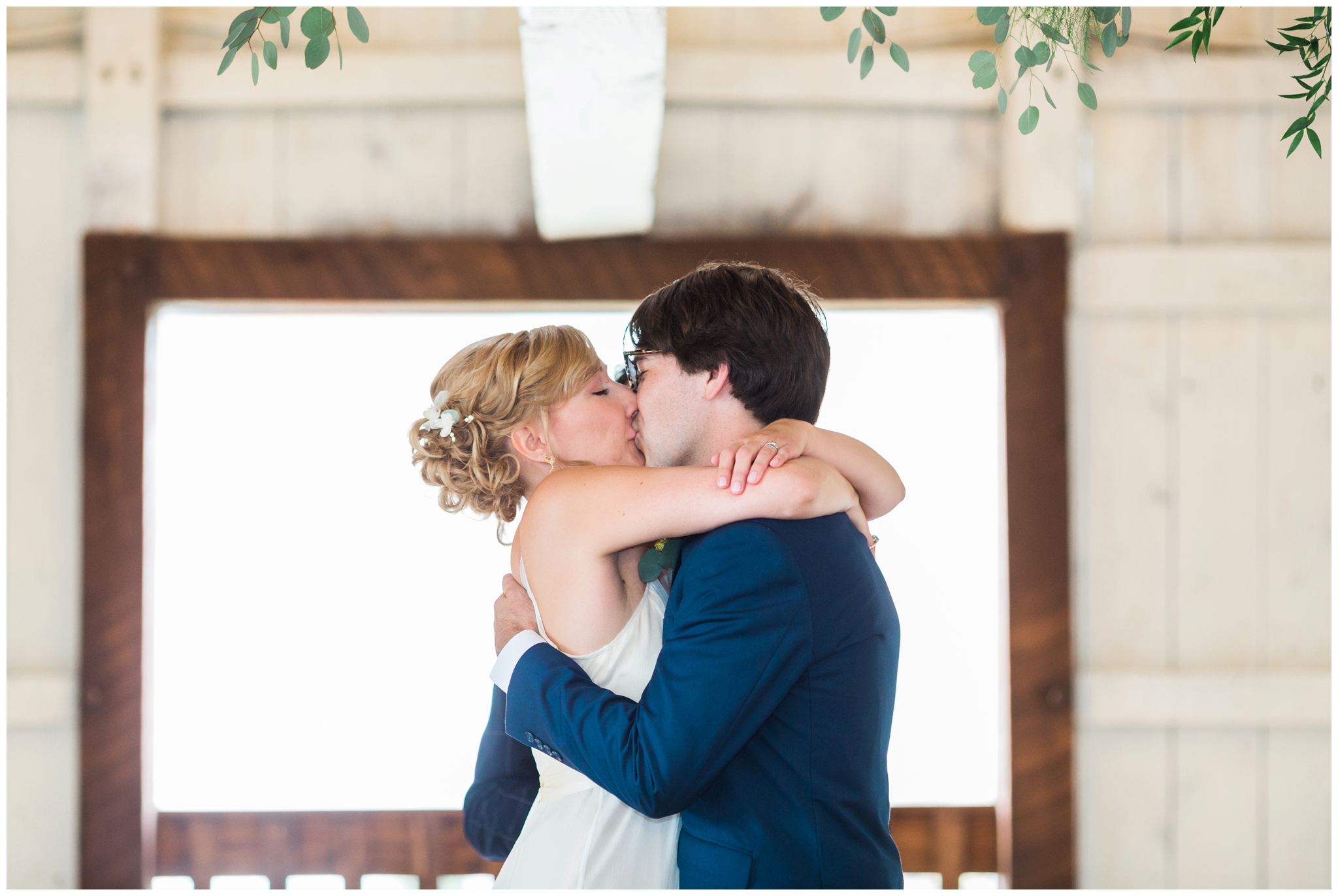 Emily Grace photography, Lancaster PA - Stoltzfus Homestead & Gardens Wedding