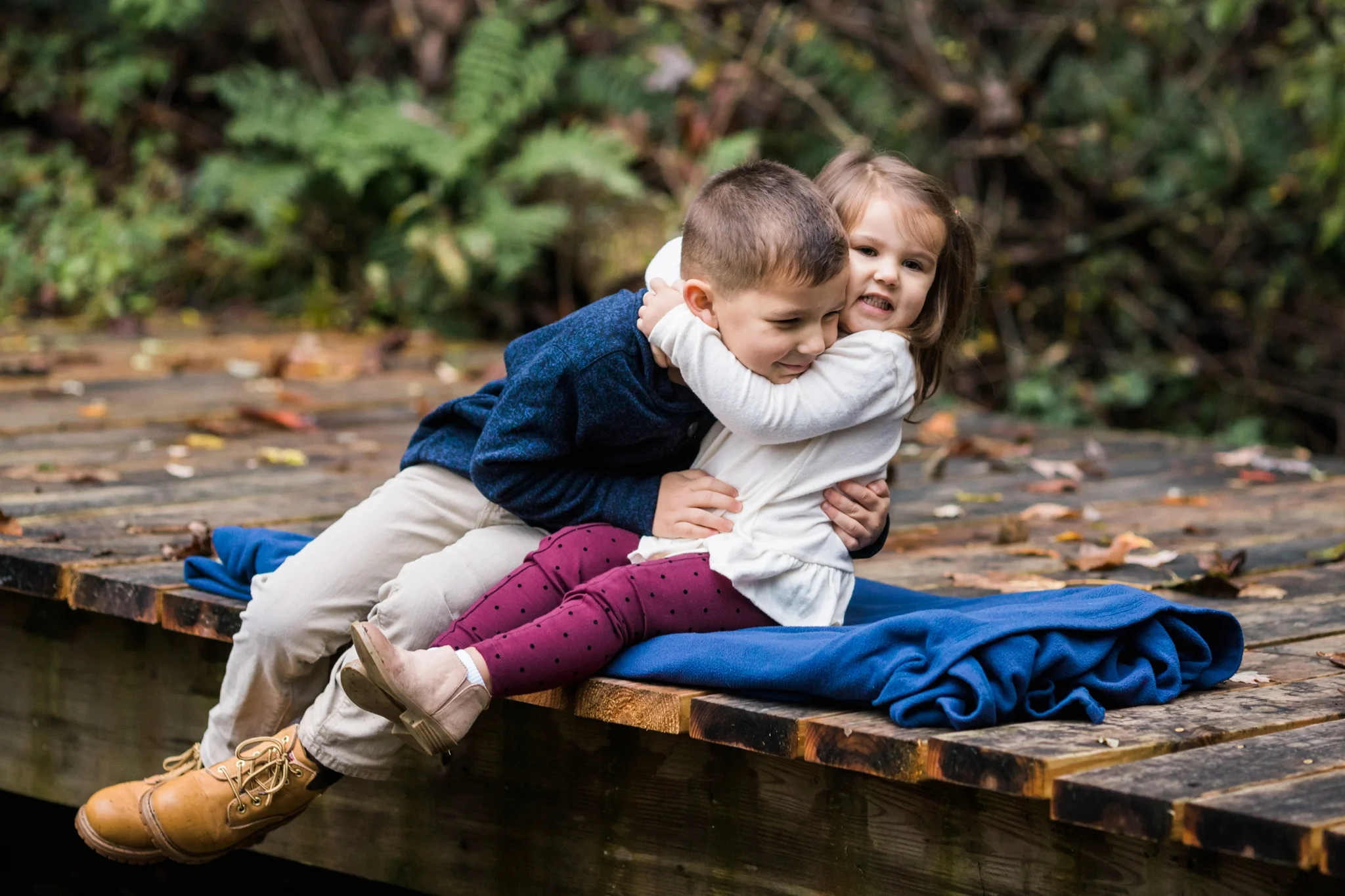 Emily Grace Photography, Lancaster PA Lifestyle Photographer, Fall Extended Family Portraits, Grandparents and grandchildren photos