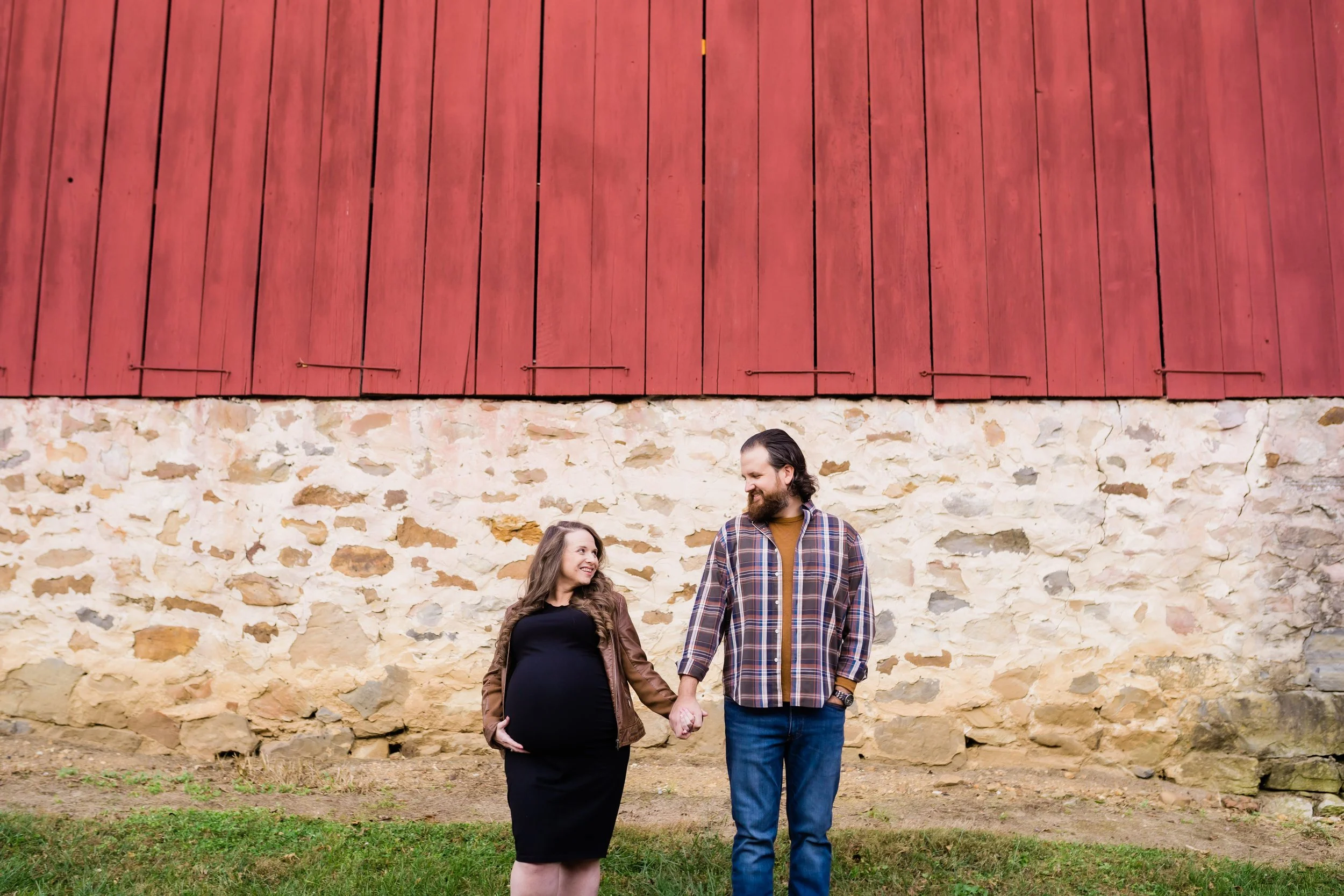 Julia + Kyle | Chickies Rock Maternity Photos | Columbia, PA