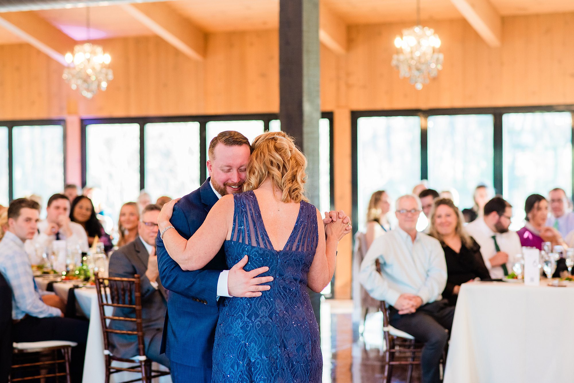 emily grace photo, historic acres of hershey wedding, hershey wedding photographer, elizabethtown pa wedding photographer, PA winter wedding 