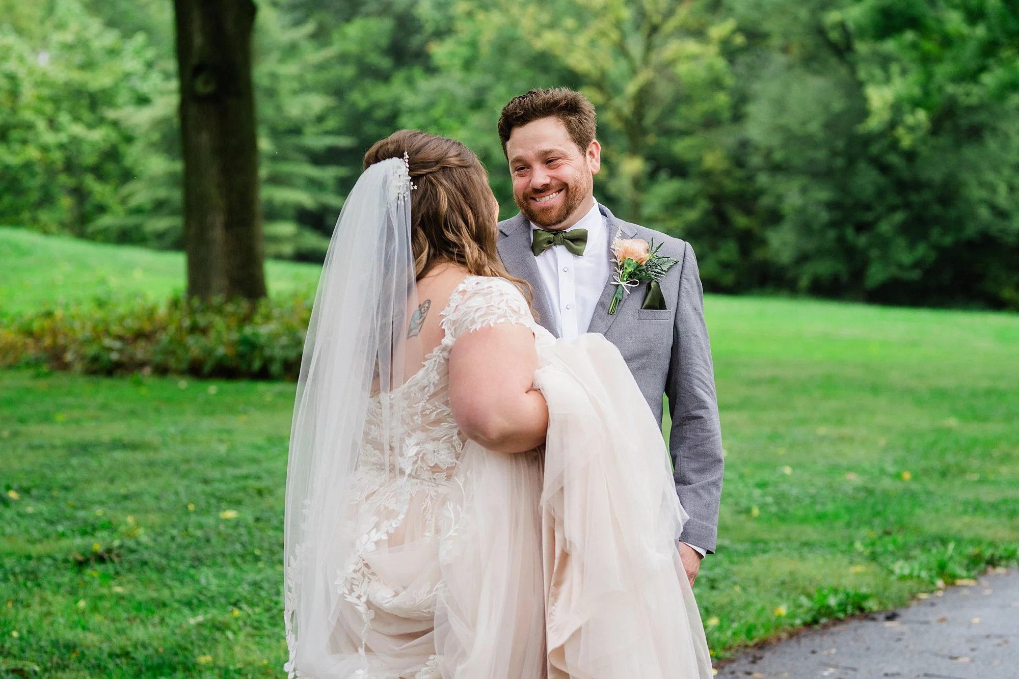 Emily Grace Photo, no filter photographer Lancaster PA, true to life photographer, Harrisburg wedding photographer, Cameron Estate Inn wedding photos