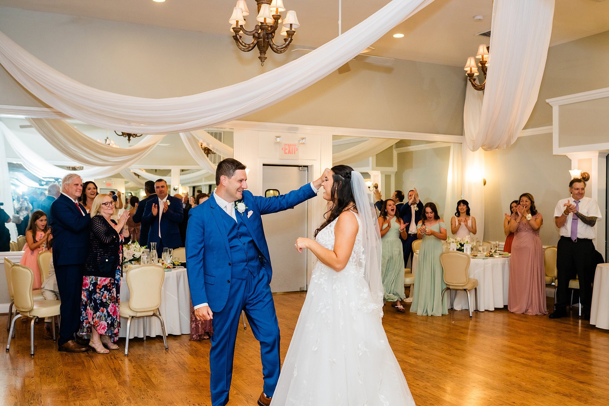 Emily Grace Photo, Mount Joy Wedding Photographer, Cameron Estate Inn Wedding Photos, Cameron Estate Inn Summer Wedding, Elizabethtown PA Wedding Photographer