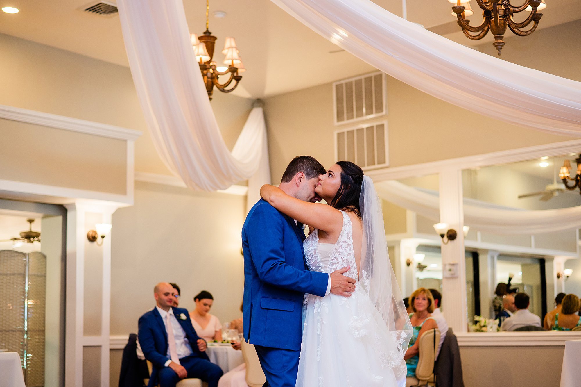 Emily Grace Photo, Mount Joy Wedding Photographer, Cameron Estate Inn Wedding Photos, Cameron Estate Inn Summer Wedding, Elizabethtown PA Wedding Photographer