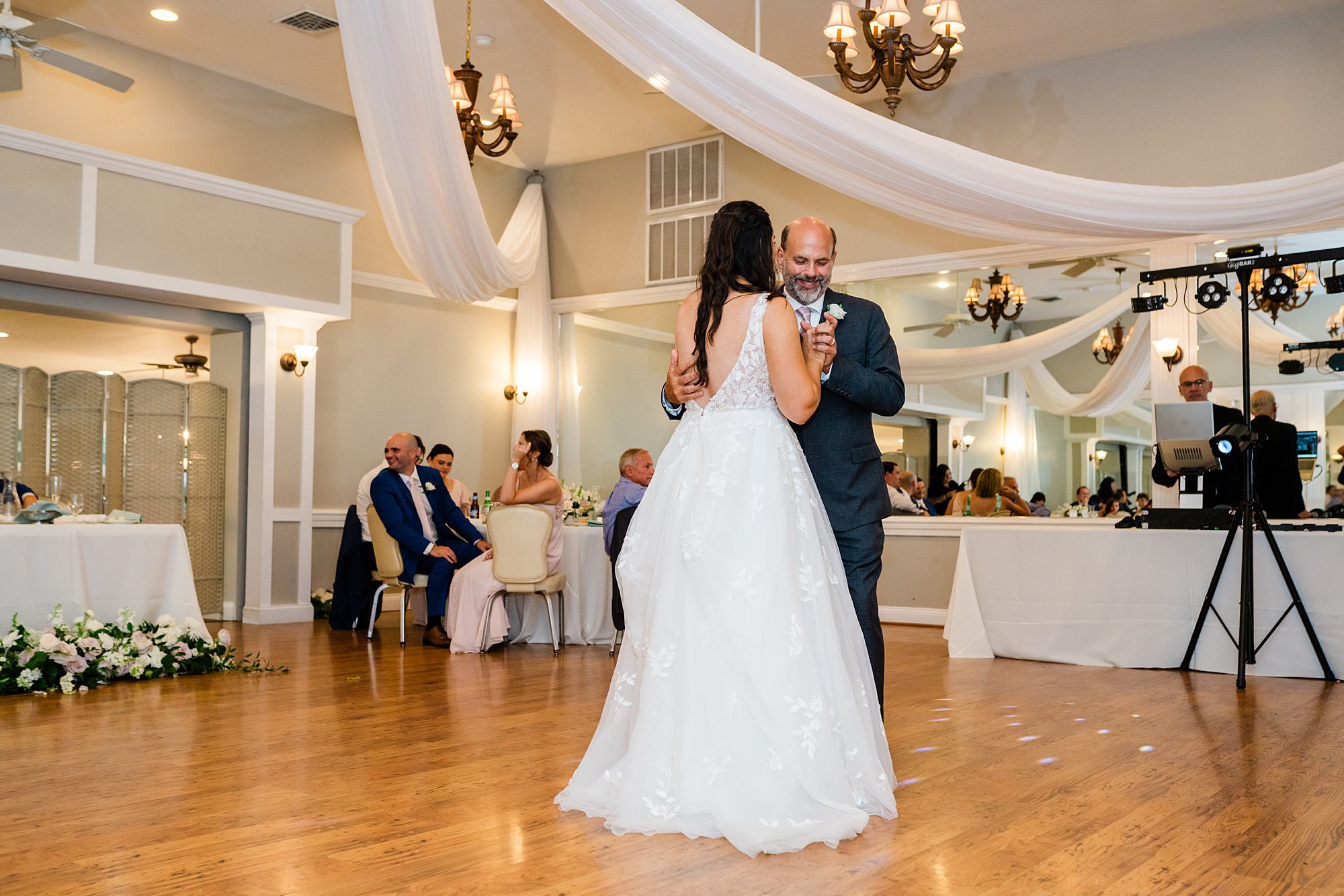 Emily Grace Photo, Mount Joy Wedding Photographer, Cameron Estate Inn Wedding Photos, Cameron Estate Inn Summer Wedding, Elizabethtown PA Wedding Photographer