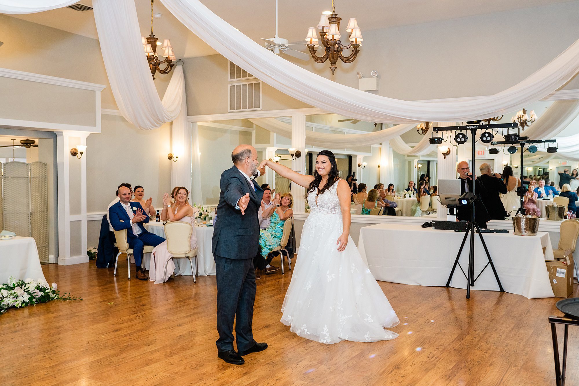 Emily Grace Photo, Mount Joy Wedding Photographer, Cameron Estate Inn Wedding Photos, Cameron Estate Inn Summer Wedding, Elizabethtown PA Wedding Photographer