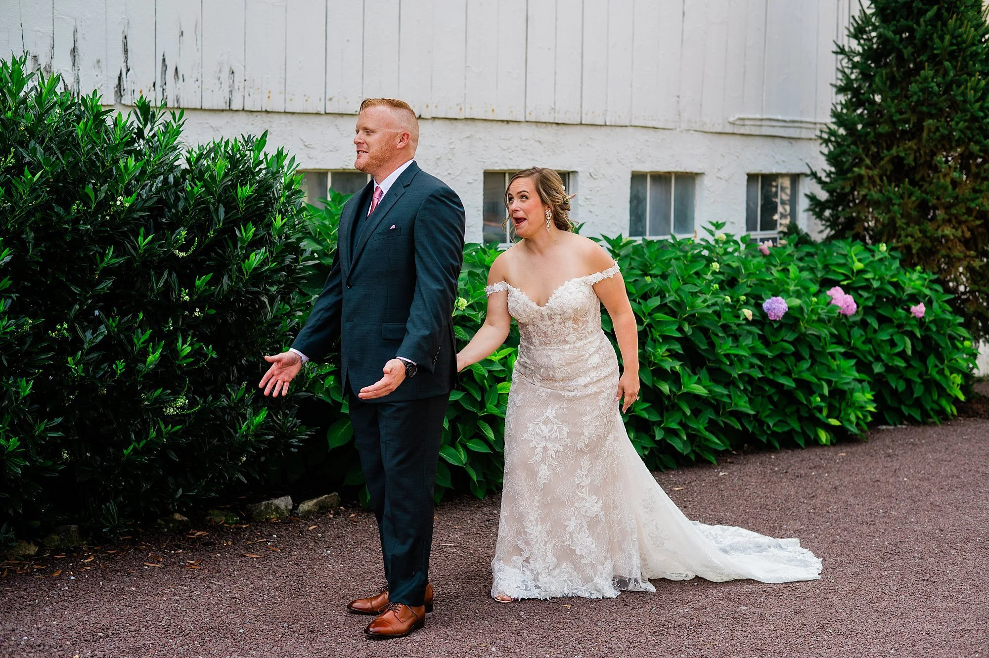 Emily grace photo, stoltzfus homestead and garden wedding photos, lancaster pa wedding photographer, stoltzfus homestead and gardens wedding photographer, gordonville pa wedding photographer