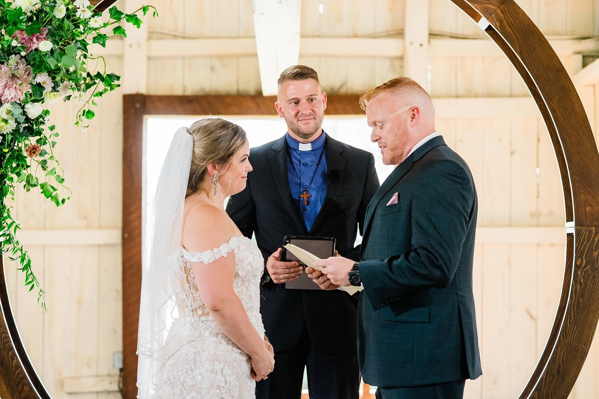 Emily grace photo, stoltzfus homestead and garden wedding photos, lancaster pa wedding photographer, stoltzfus homestead and gardens wedding photographer, gordonville pa wedding photographer