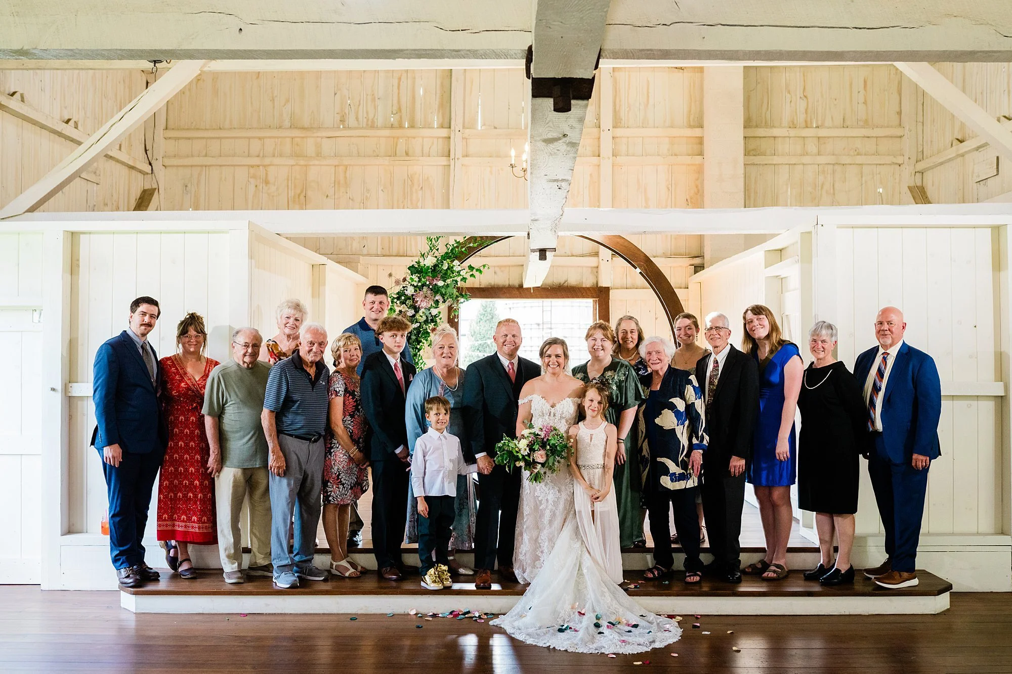 Emily grace photo, stoltzfus homestead and garden wedding photos, lancaster pa wedding photographer, stoltzfus homestead and gardens wedding photographer, gordonville pa wedding photographer