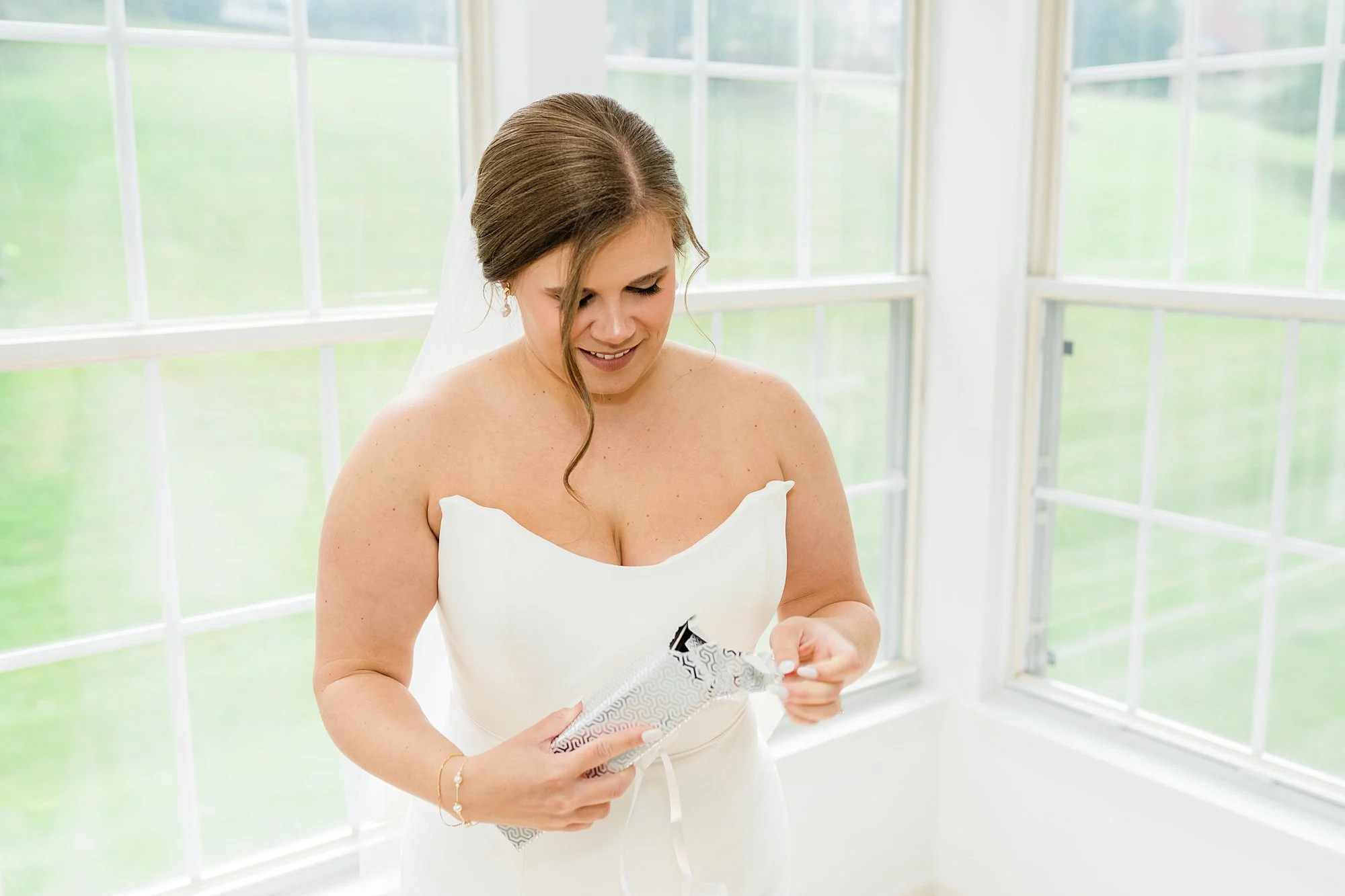 emily grace photo, fall wedding at the manor tavern, the manor tavern Maryland wedding, Maryland wedding photographer, York pa wedding photographer