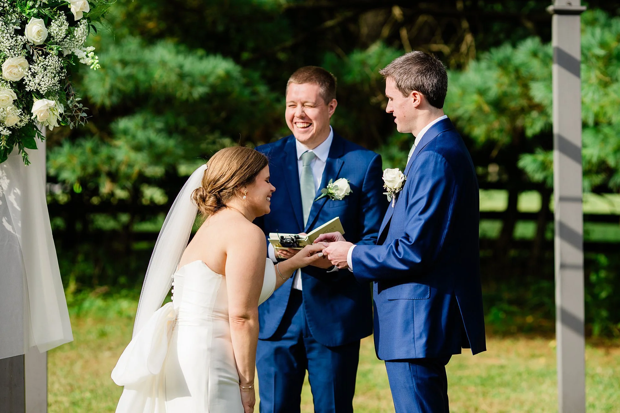 emily grace photo, fall wedding at the manor tavern, the manor tavern Maryland wedding, Maryland wedding photographer, York pa wedding photographer