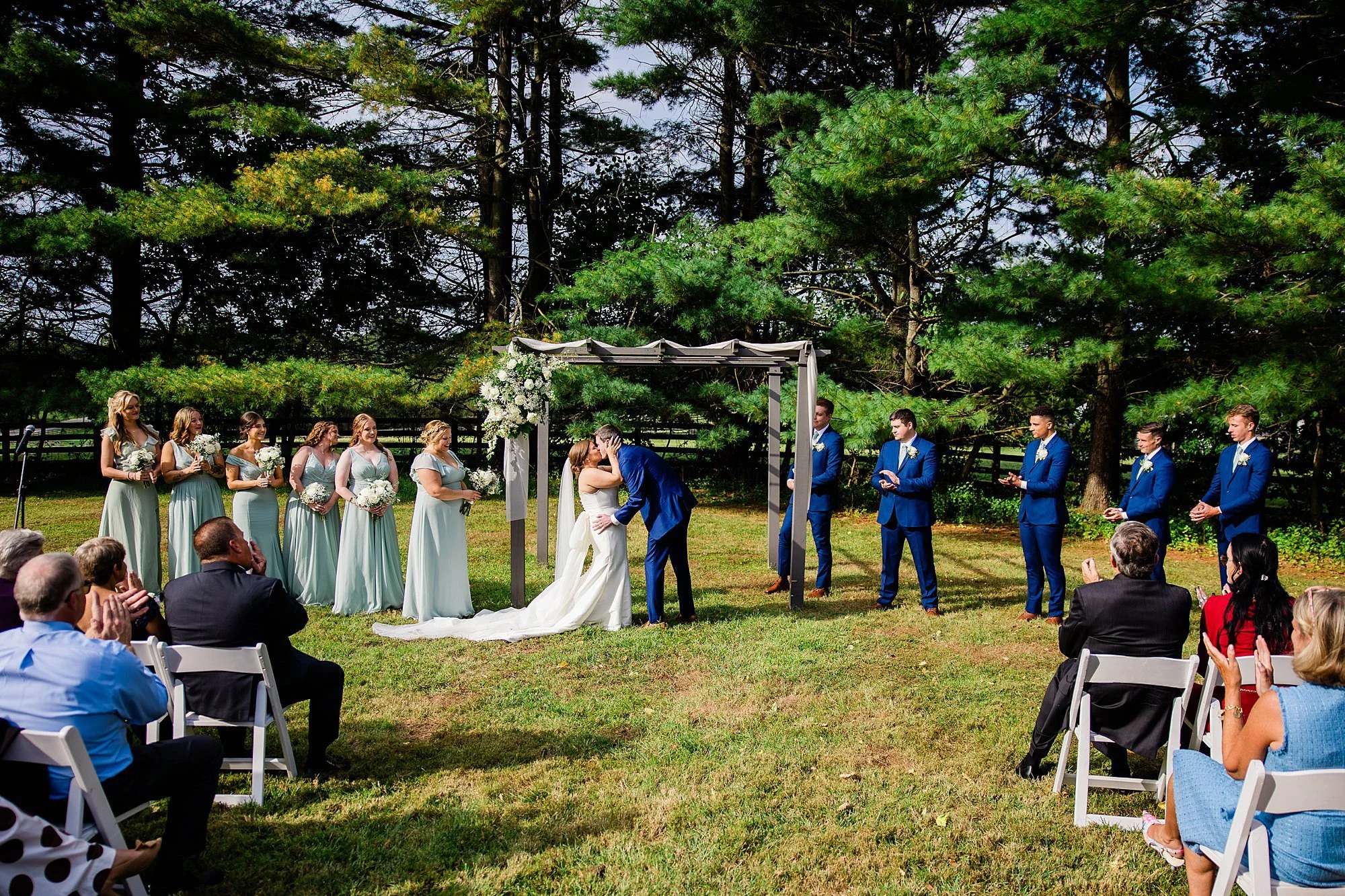 emily grace photo, fall wedding at the manor tavern, the manor tavern Maryland wedding, Maryland wedding photographer, York pa wedding photographer