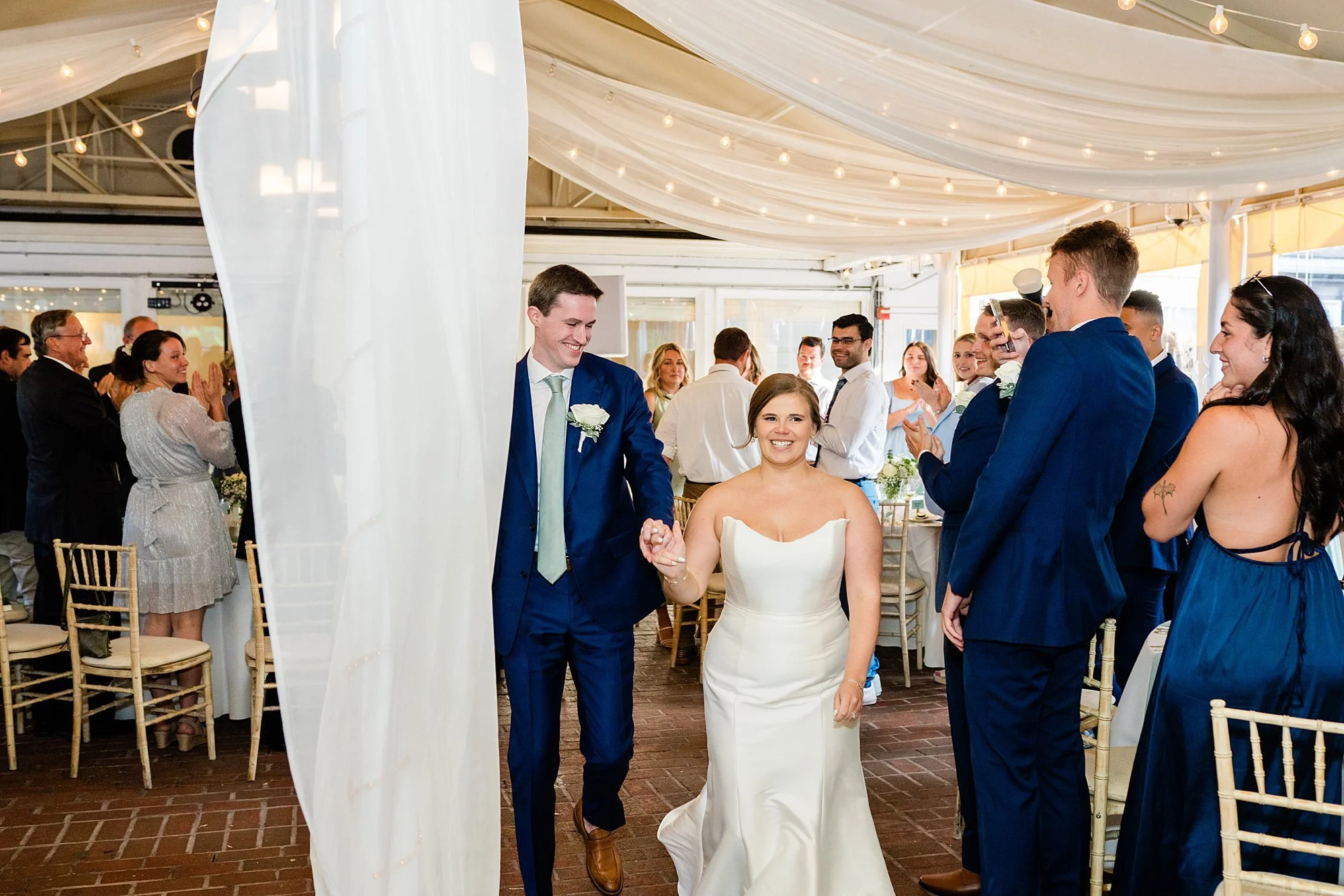emily grace photo, fall wedding at the manor tavern, the manor tavern Maryland wedding, Maryland wedding photographer, York pa wedding photographer