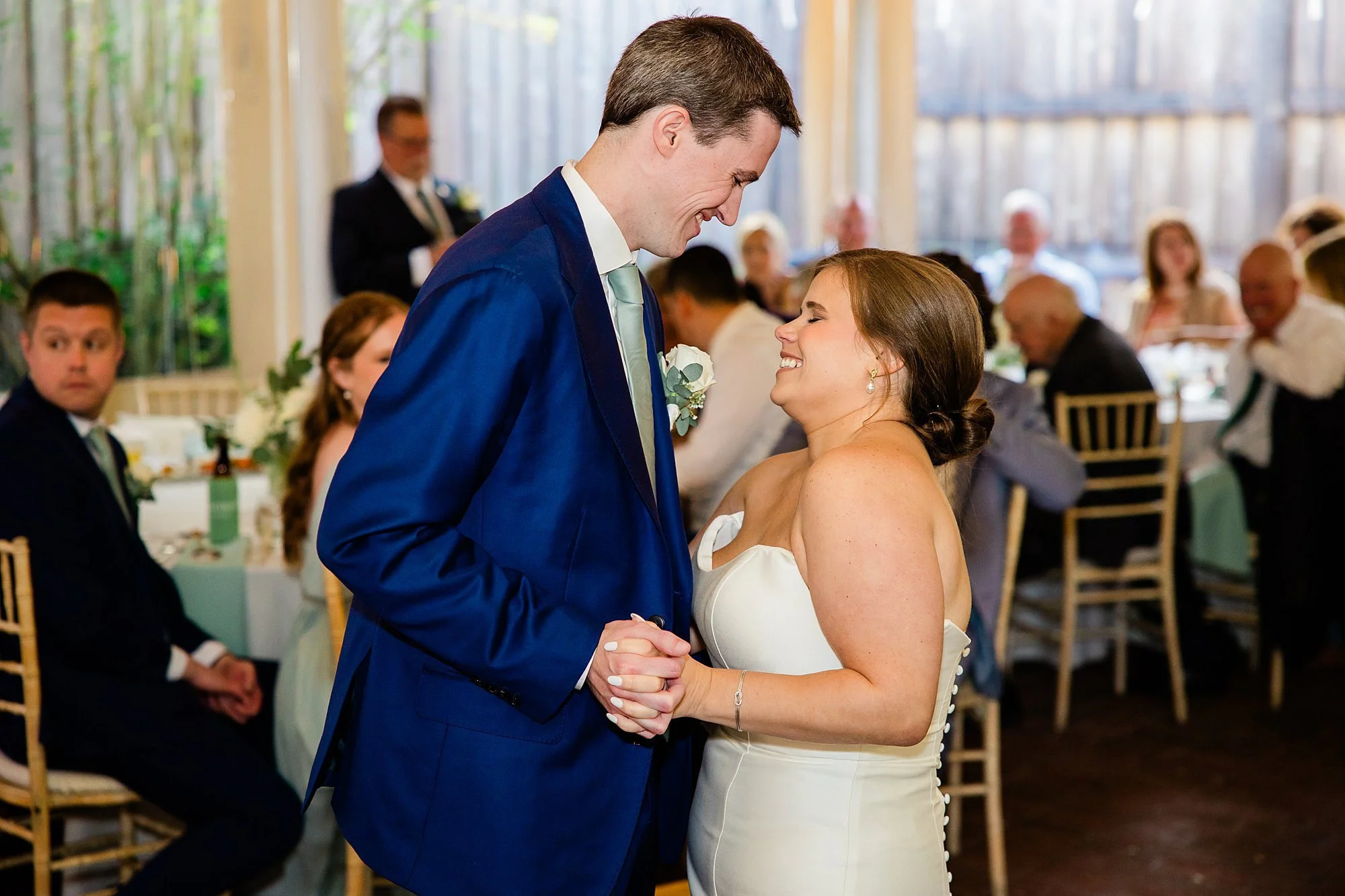 emily grace photo, fall wedding at the manor tavern, the manor tavern Maryland wedding, Maryland wedding photographer, York pa wedding photographer