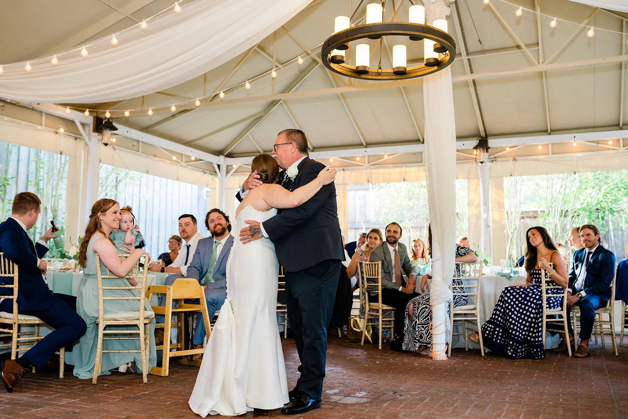 emily grace photo, fall wedding at the manor tavern, the manor tavern Maryland wedding, Maryland wedding photographer, York pa wedding photographer