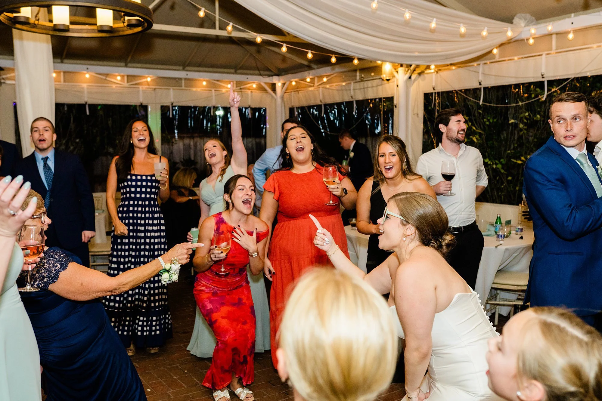 emily grace photo, fall wedding at the manor tavern, the manor tavern Maryland wedding, Maryland wedding photographer, York pa wedding photographer