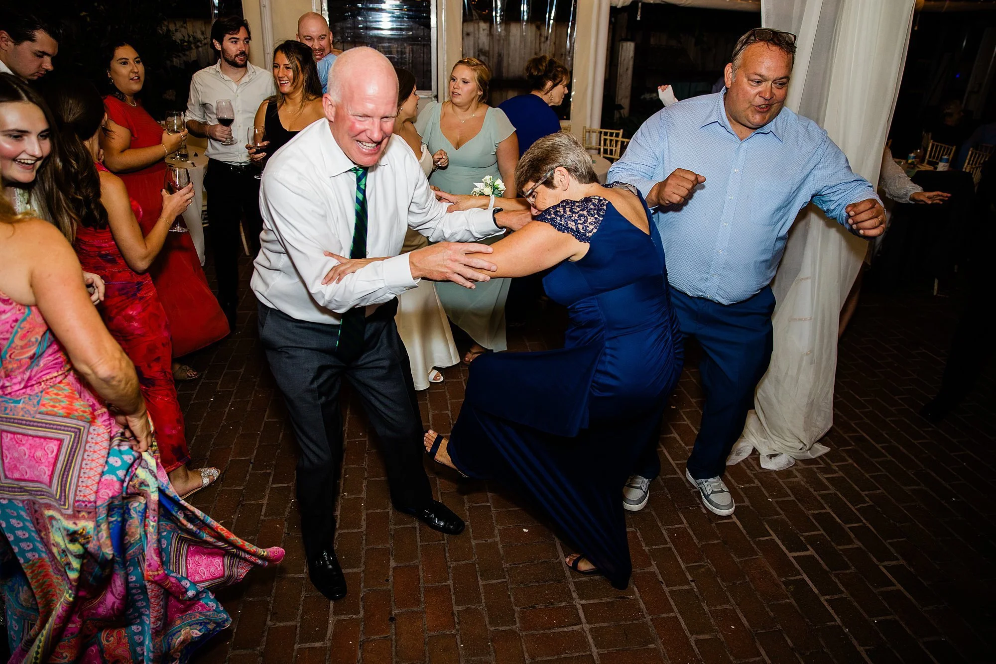 emily grace photo, fall wedding at the manor tavern, the manor tavern Maryland wedding, Maryland wedding photographer, York pa wedding photographer