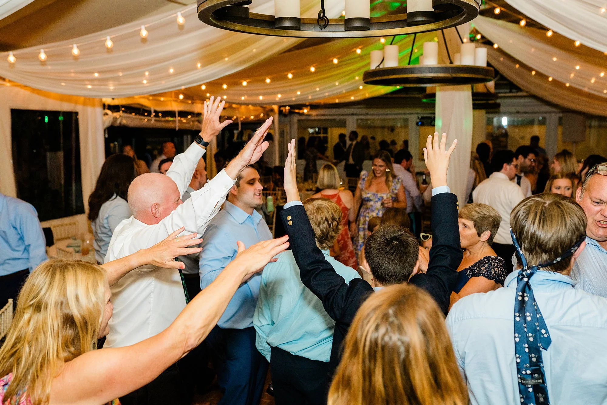 emily grace photo, fall wedding at the manor tavern, the manor tavern Maryland wedding, Maryland wedding photographer, York pa wedding photographer