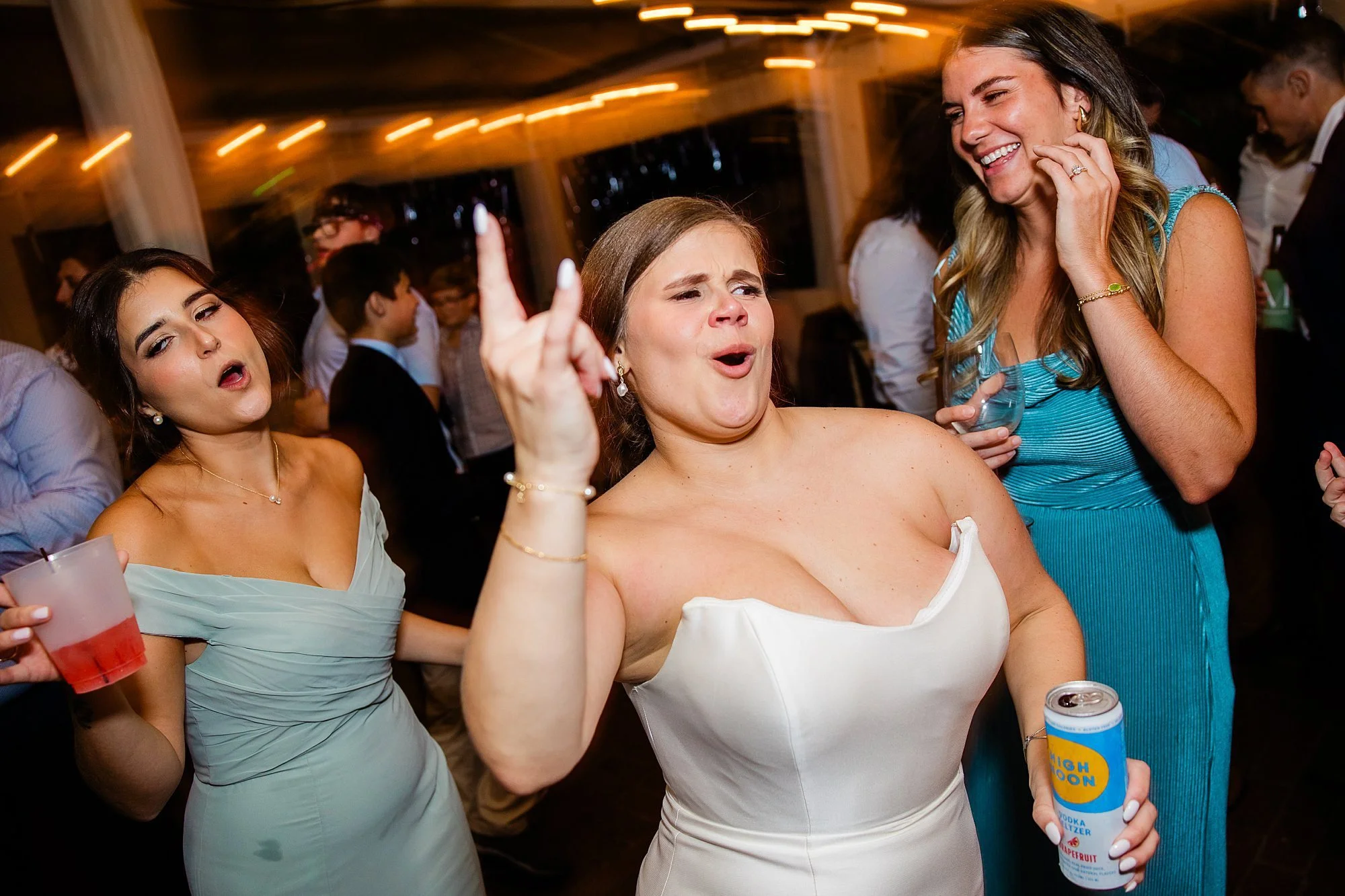 emily grace photo, fall wedding at the manor tavern, the manor tavern Maryland wedding, Maryland wedding photographer, York pa wedding photographer