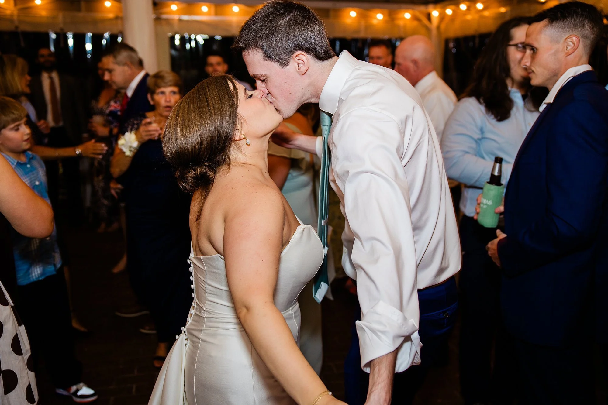 emily grace photo, fall wedding at the manor tavern, the manor tavern Maryland wedding, Maryland wedding photographer, York pa wedding photographer