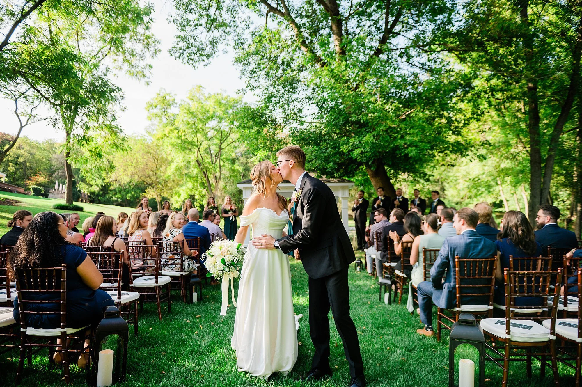 Emily Grace Photo, fall wedding at weddings on memory lane, weddings on memory lane photos, Hershey pa wedding photographer, weddings on memory lane wedding photographer