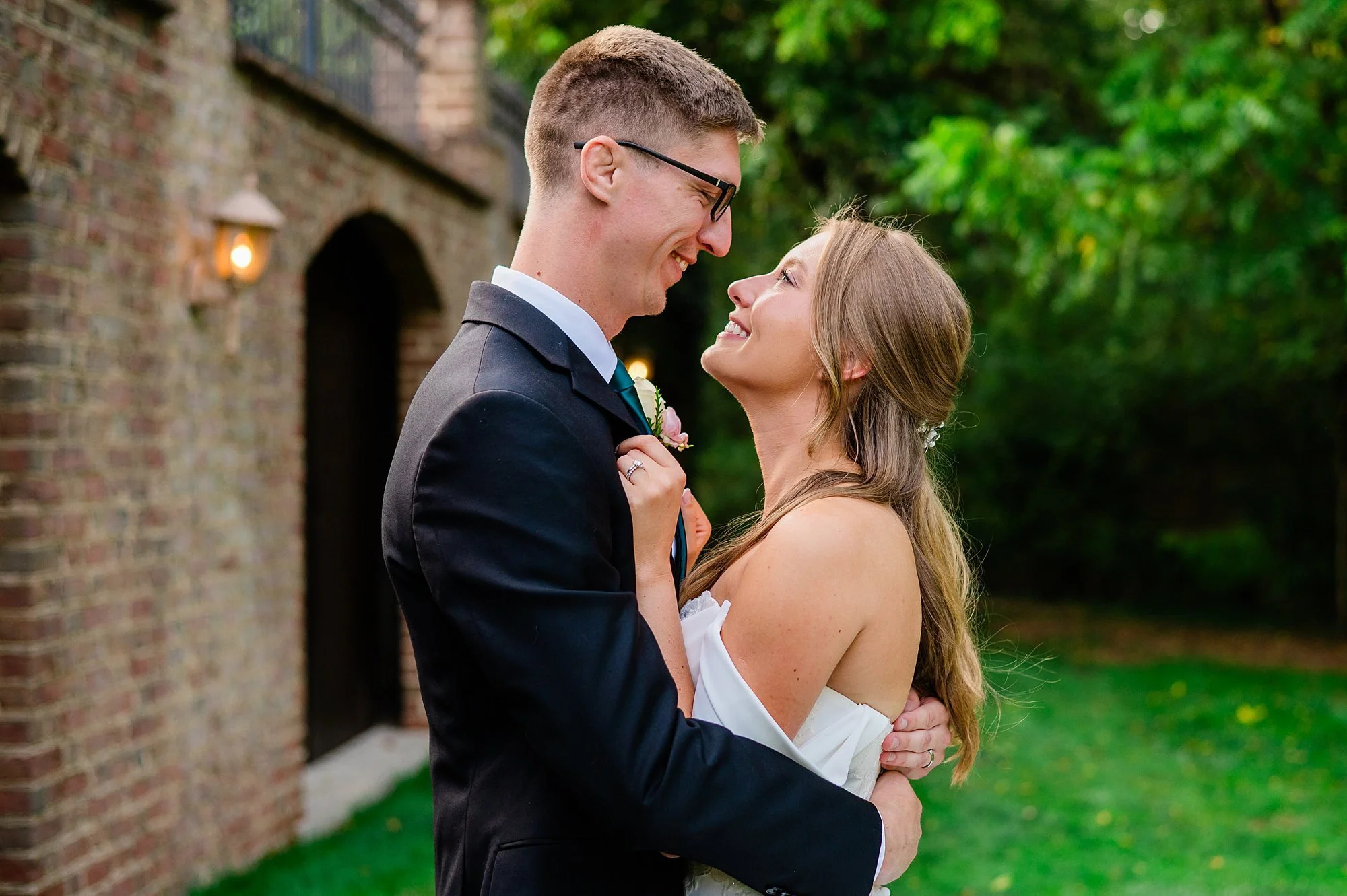 Emily Grace Photo, fall wedding at weddings on memory lane, weddings on memory lane photos, Hershey pa wedding photographer, weddings on memory lane wedding photographer