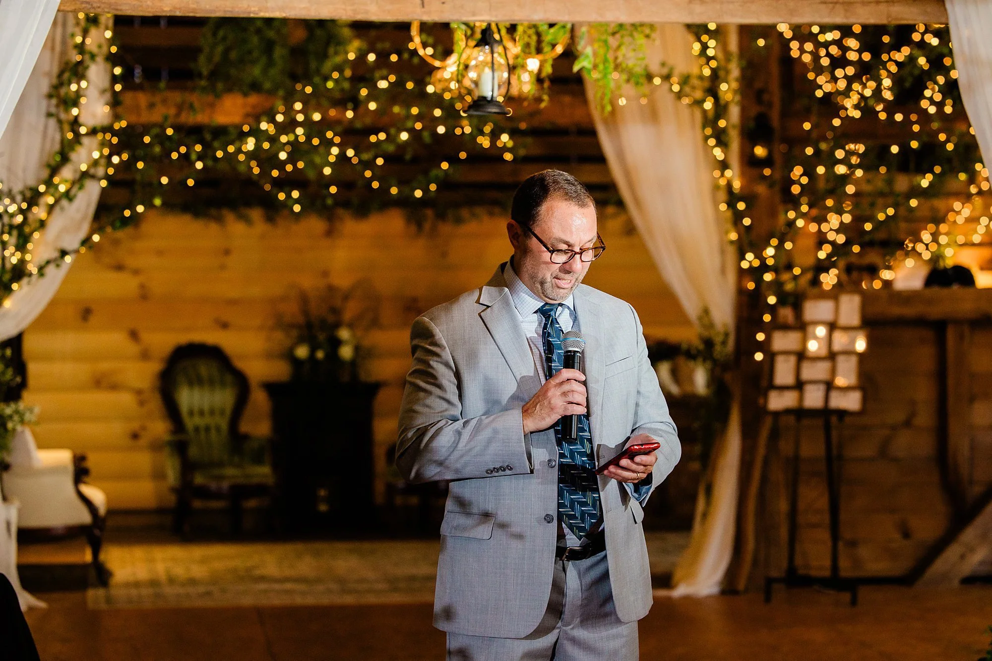 Emily Grace Photo, fall wedding at weddings on memory lane, weddings on memory lane photos, Hershey pa wedding photographer, weddings on memory lane wedding photographer