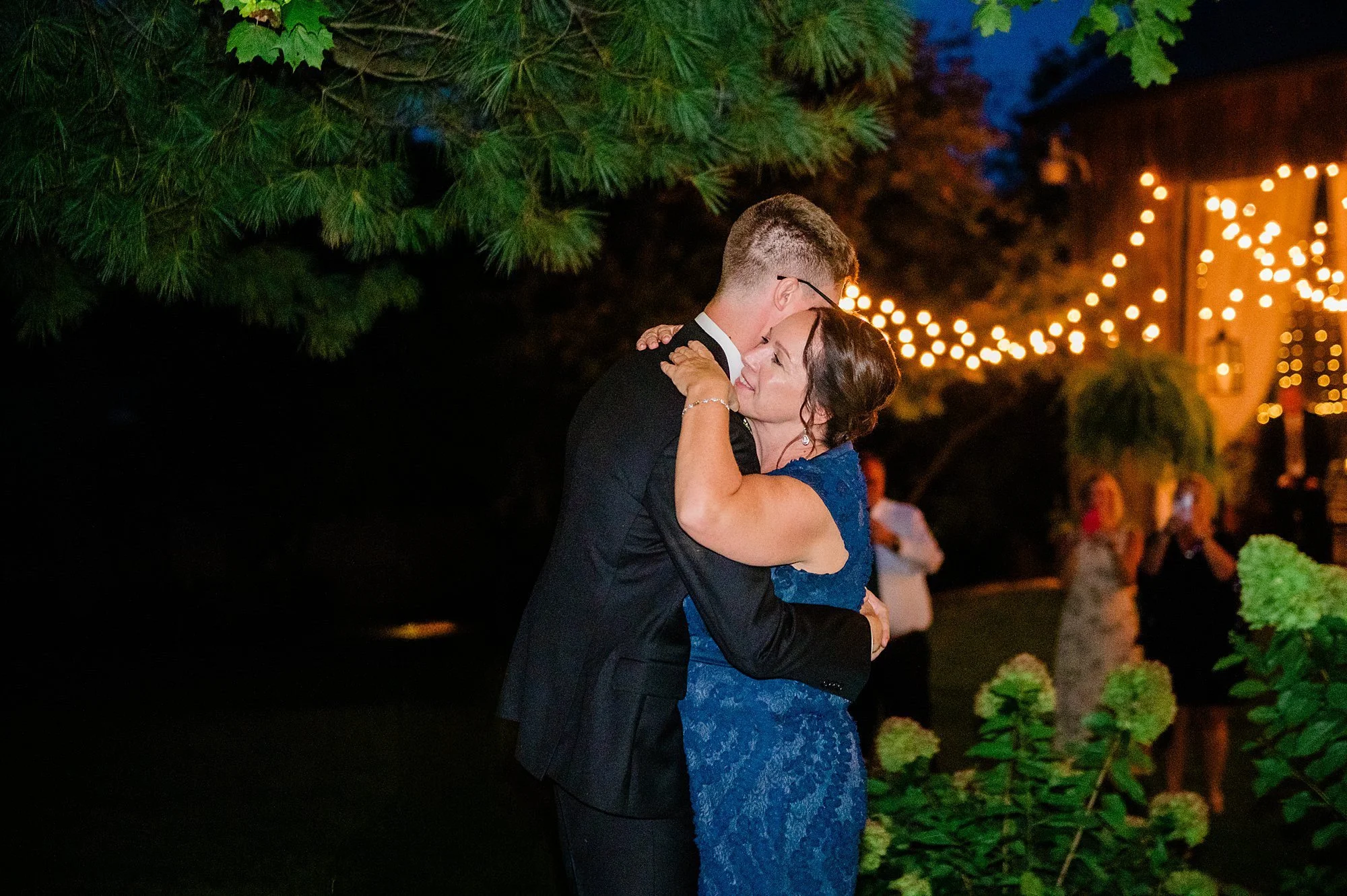 Emily Grace Photo, fall wedding at weddings on memory lane, weddings on memory lane photos, Hershey pa wedding photographer, weddings on memory lane wedding photographer