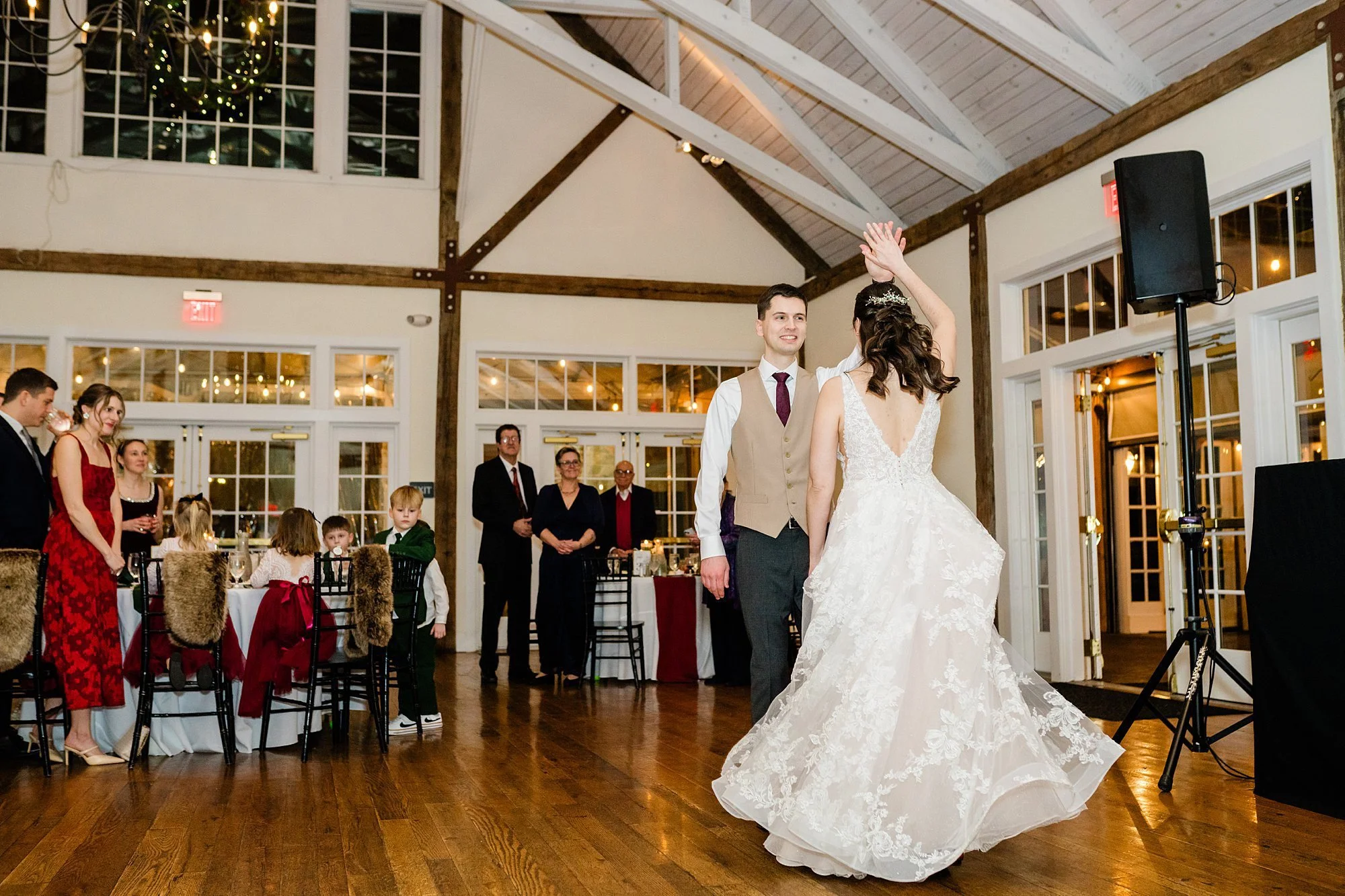 Emily Grace Photo, Riverdale Manor Lancaster PA, Riverdale Manor winter wedding, Riverdale Manor wedding photos, Lancaster PA wedding photographer