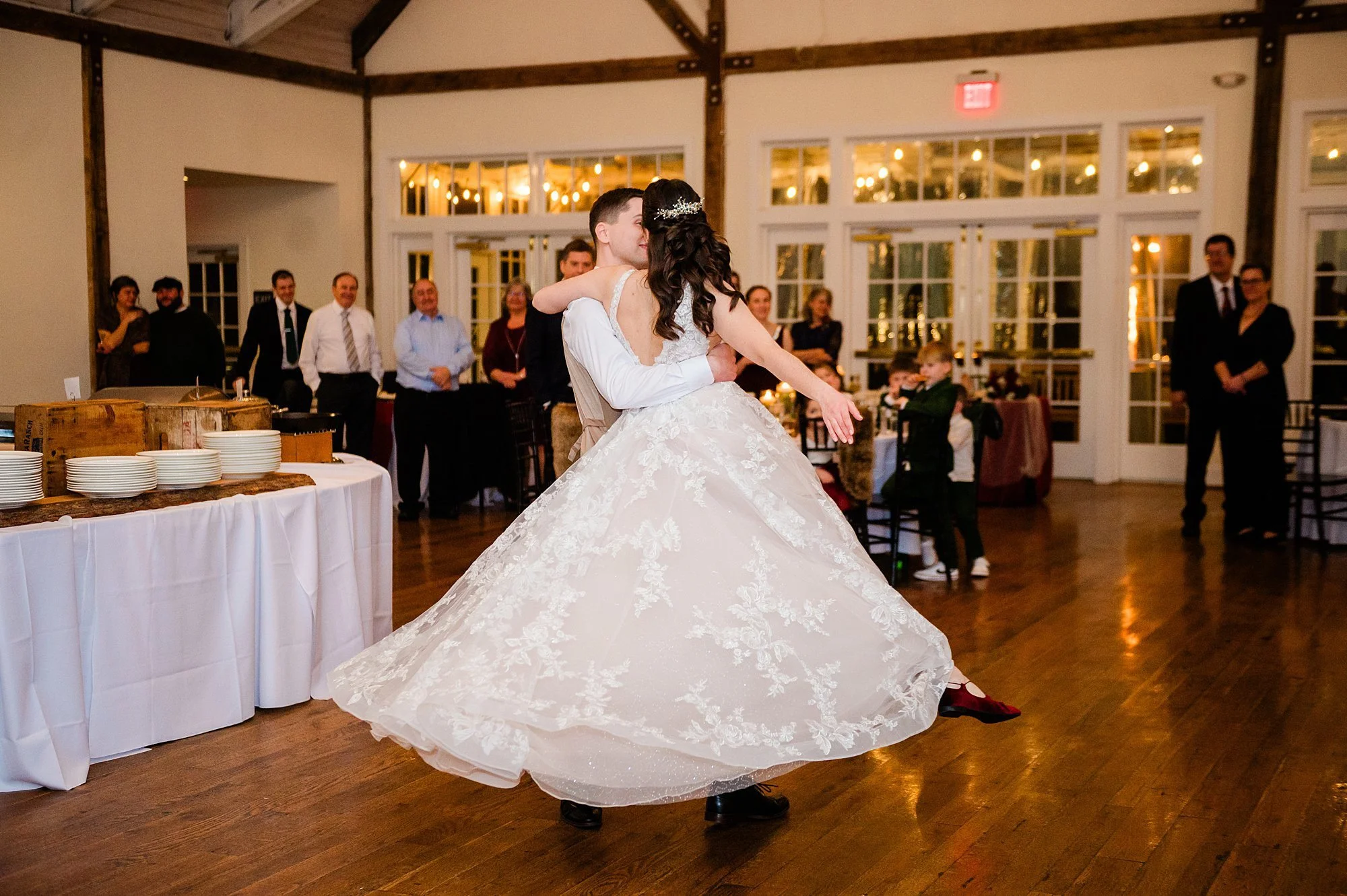 Emily Grace Photo, Riverdale Manor Lancaster PA, Riverdale Manor winter wedding, Riverdale Manor wedding photos, Lancaster PA wedding photographer