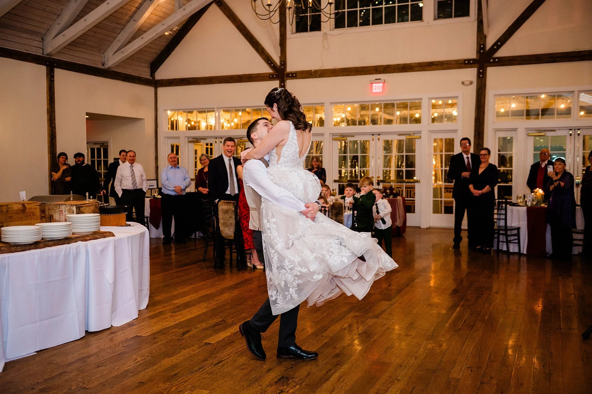 Emily Grace Photo, Riverdale Manor Lancaster PA, Riverdale Manor winter wedding, Riverdale Manor wedding photos, Lancaster PA wedding photographer