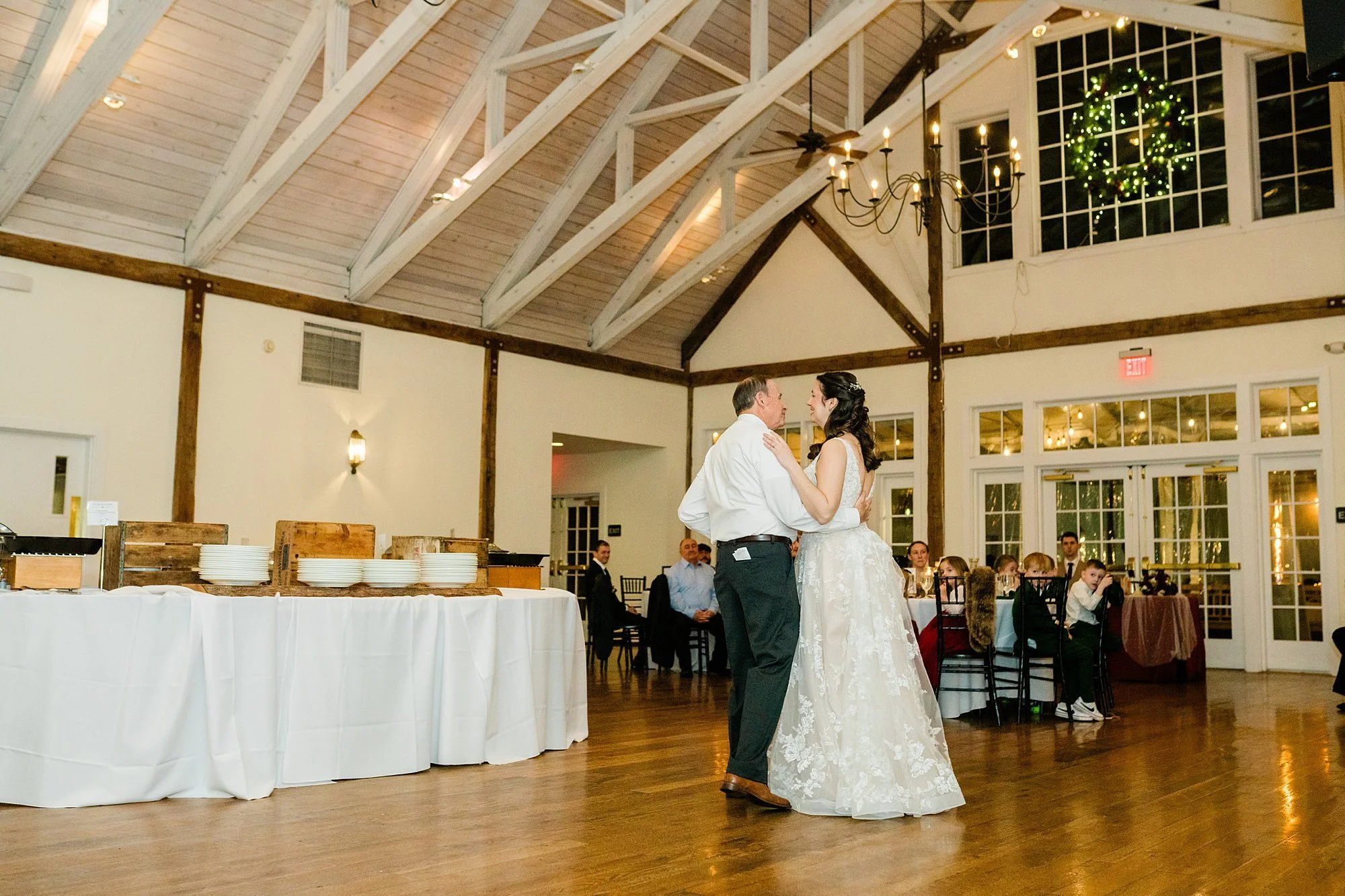 Emily Grace Photo, Riverdale Manor Lancaster PA, Riverdale Manor winter wedding, Riverdale Manor wedding photos, Lancaster PA wedding photographer