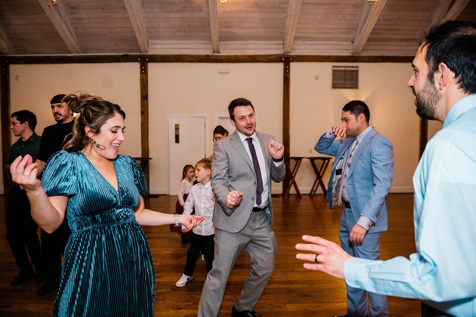 Emily Grace Photo, Riverdale Manor Lancaster PA, Riverdale Manor winter wedding, Riverdale Manor wedding photos, Lancaster PA wedding photographer