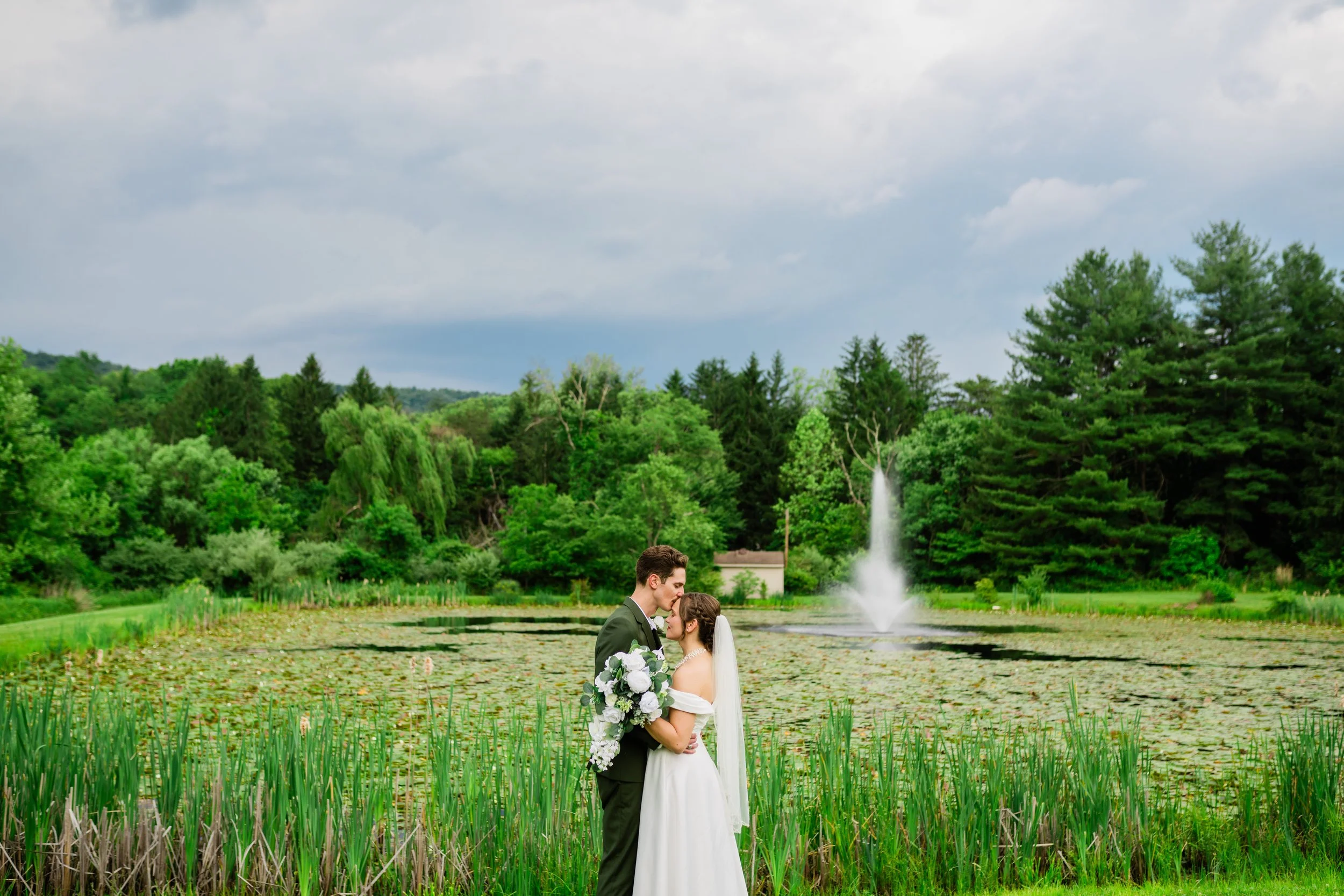 Emma + Ben | The Manor at Mountain View Wedding | Harrisburg, PA