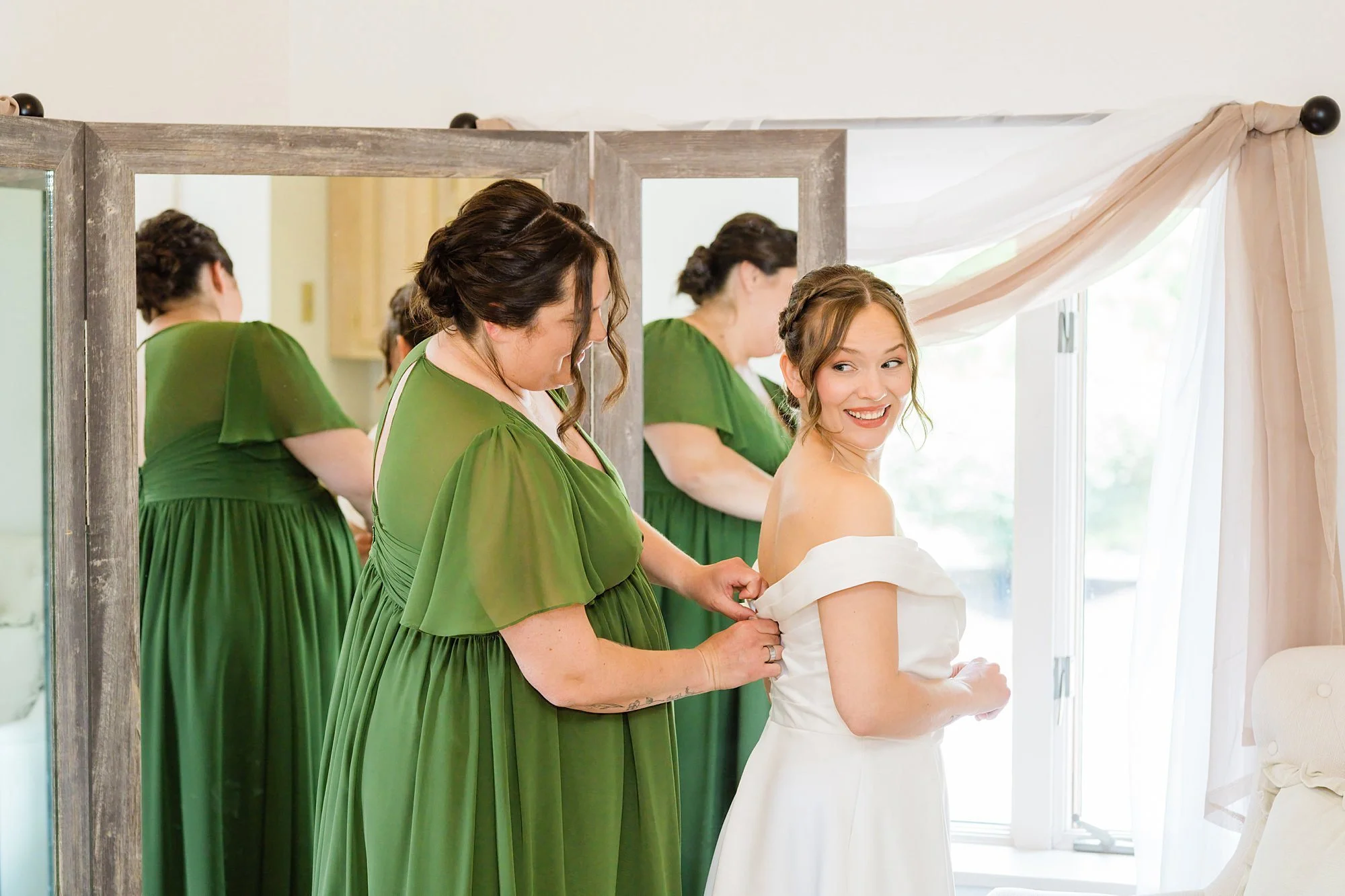 Emily Grace Photo, Harrisburg Wedding Photographer, The Manor at Mountain View Harrisburg, The Manor at Mountain View Wedding Photos, The Manor at Mountain View Summer Wedding