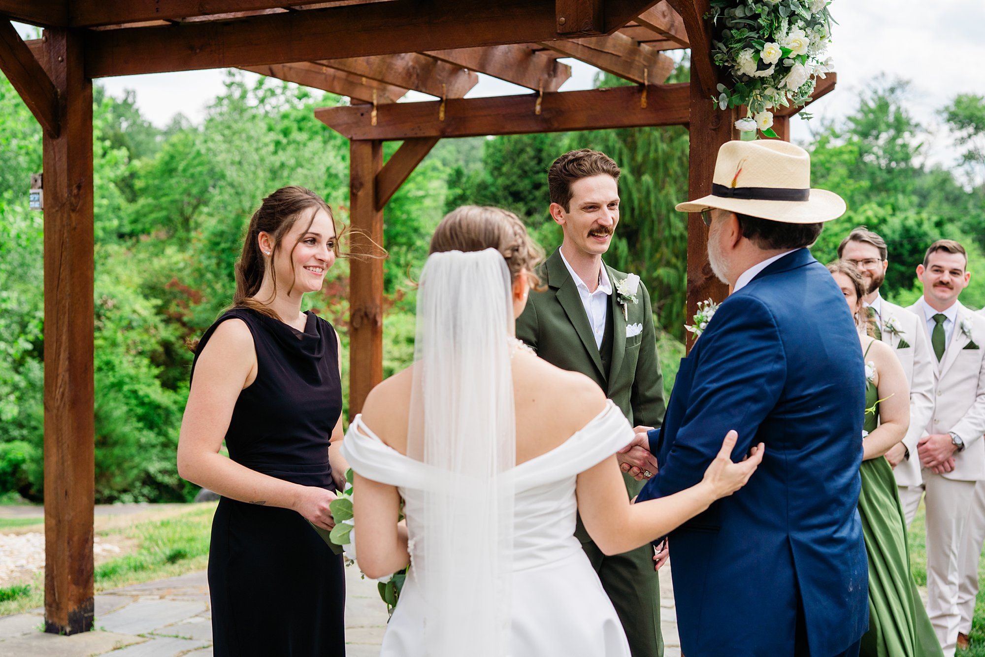 Emily Grace Photo, Harrisburg Wedding Photographer, The Manor at Mountain View Harrisburg, The Manor at Mountain View Wedding Photos, The Manor at Mountain View Summer Wedding