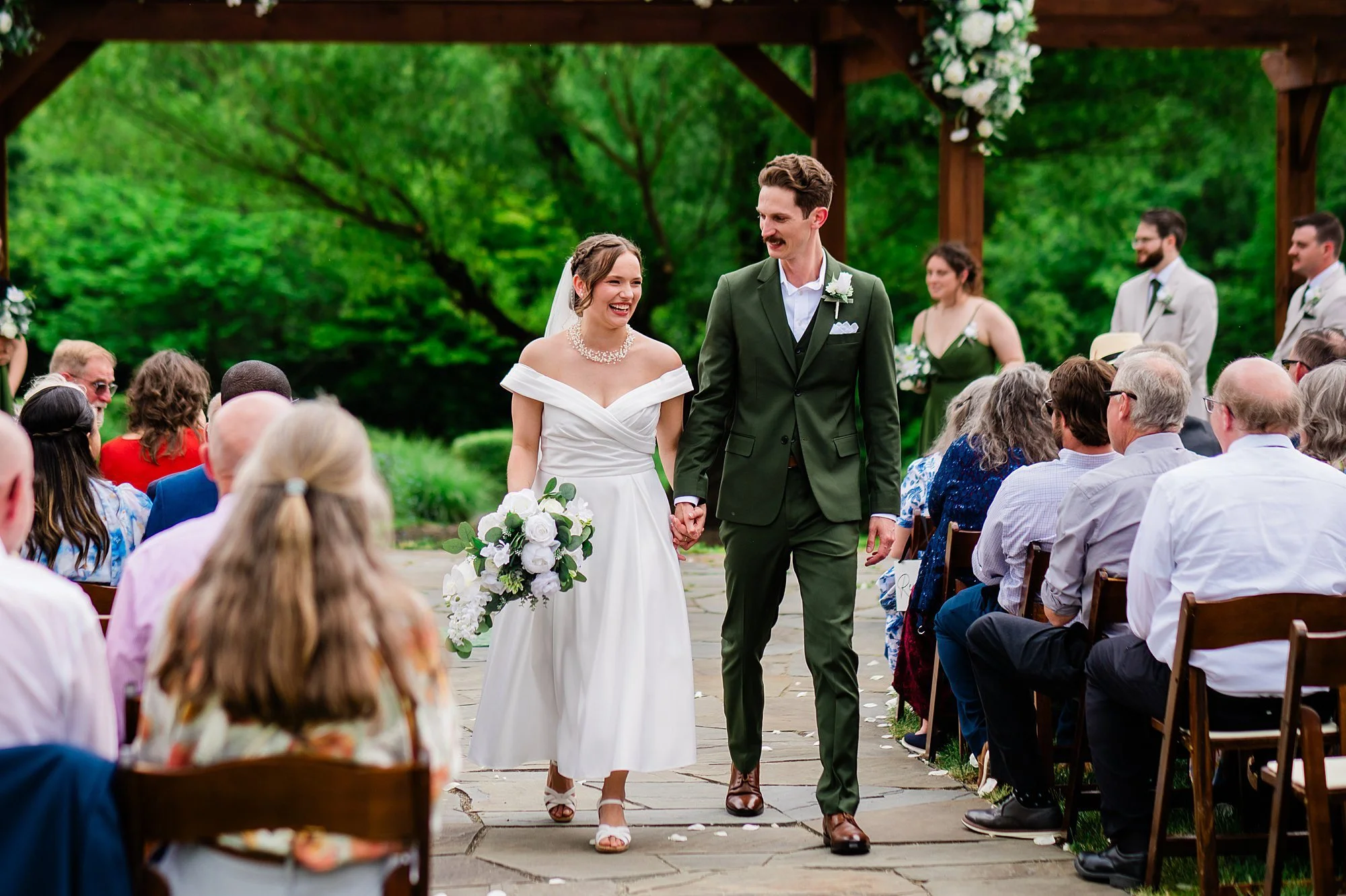 Emily Grace Photo, Harrisburg Wedding Photographer, The Manor at Mountain View Harrisburg, The Manor at Mountain View Wedding Photos, The Manor at Mountain View Summer Wedding