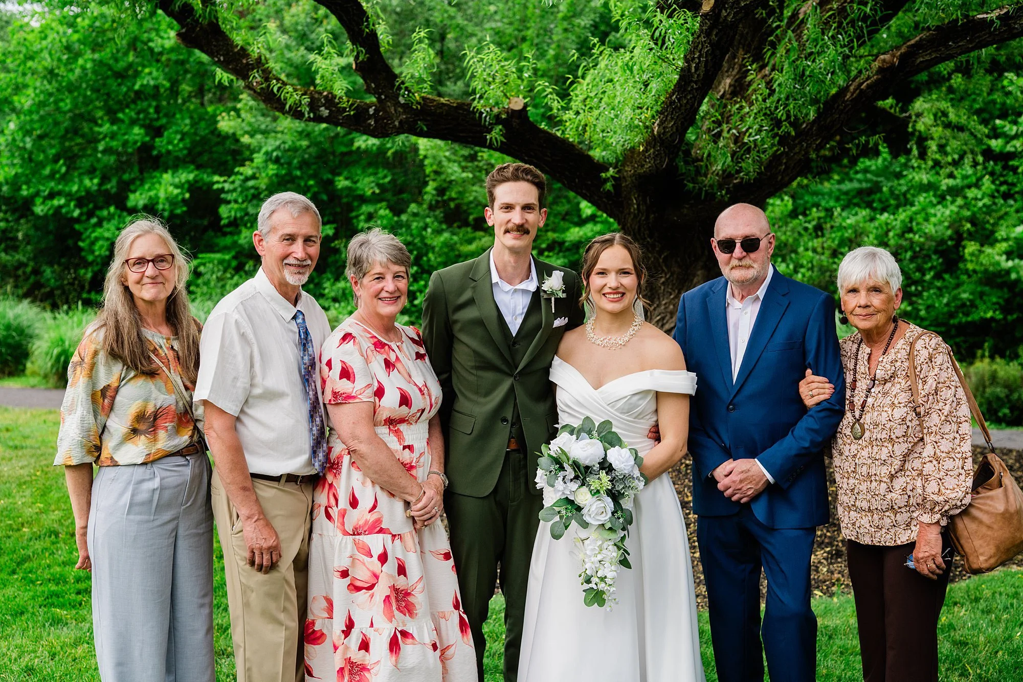 Emily Grace Photo, Harrisburg Wedding Photographer, The Manor at Mountain View Harrisburg, The Manor at Mountain View Wedding Photos, The Manor at Mountain View Summer Wedding