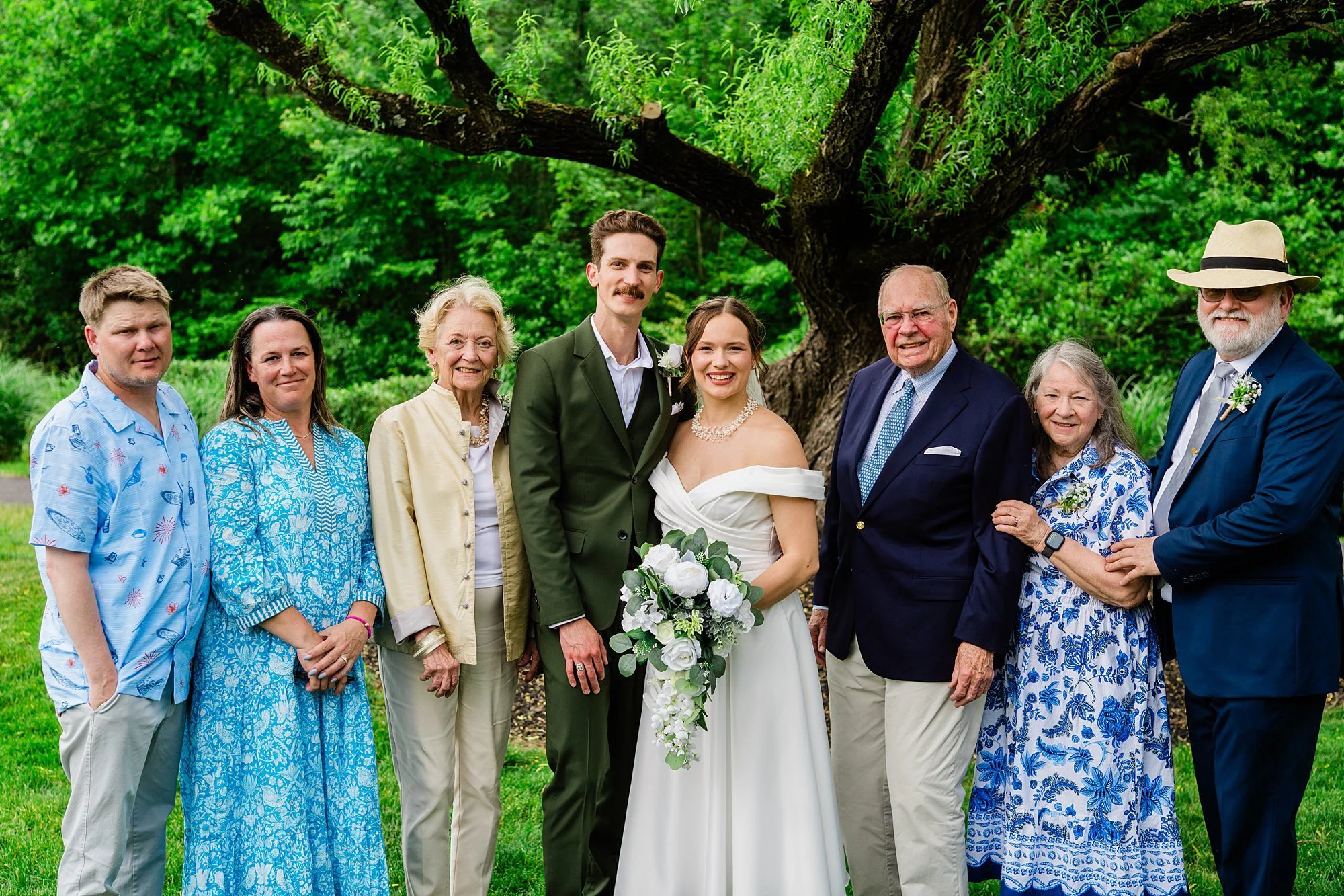 Emily Grace Photo, Harrisburg Wedding Photographer, The Manor at Mountain View Harrisburg, The Manor at Mountain View Wedding Photos, The Manor at Mountain View Summer Wedding